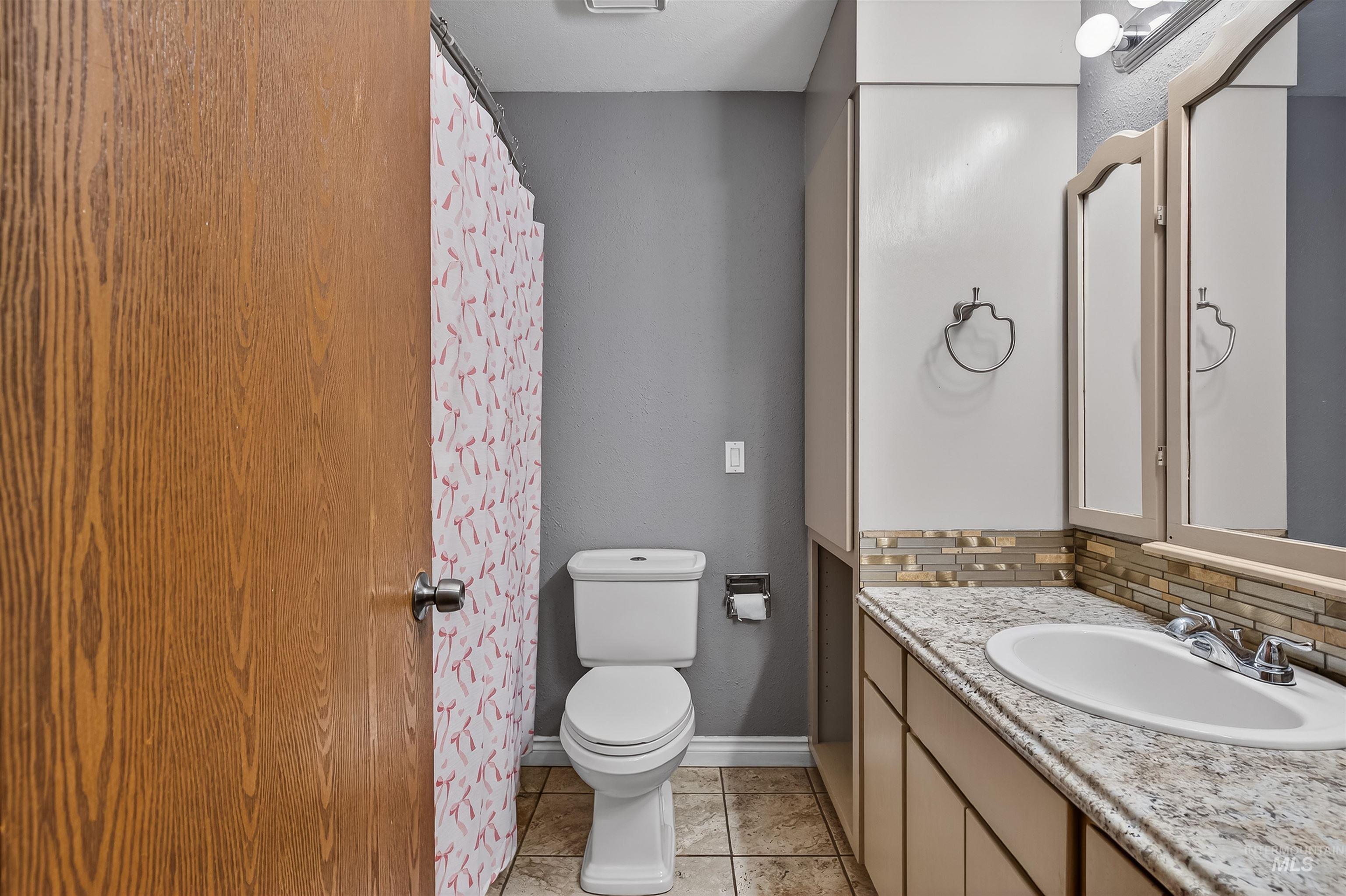 3725 11th Street Property Photo 11
