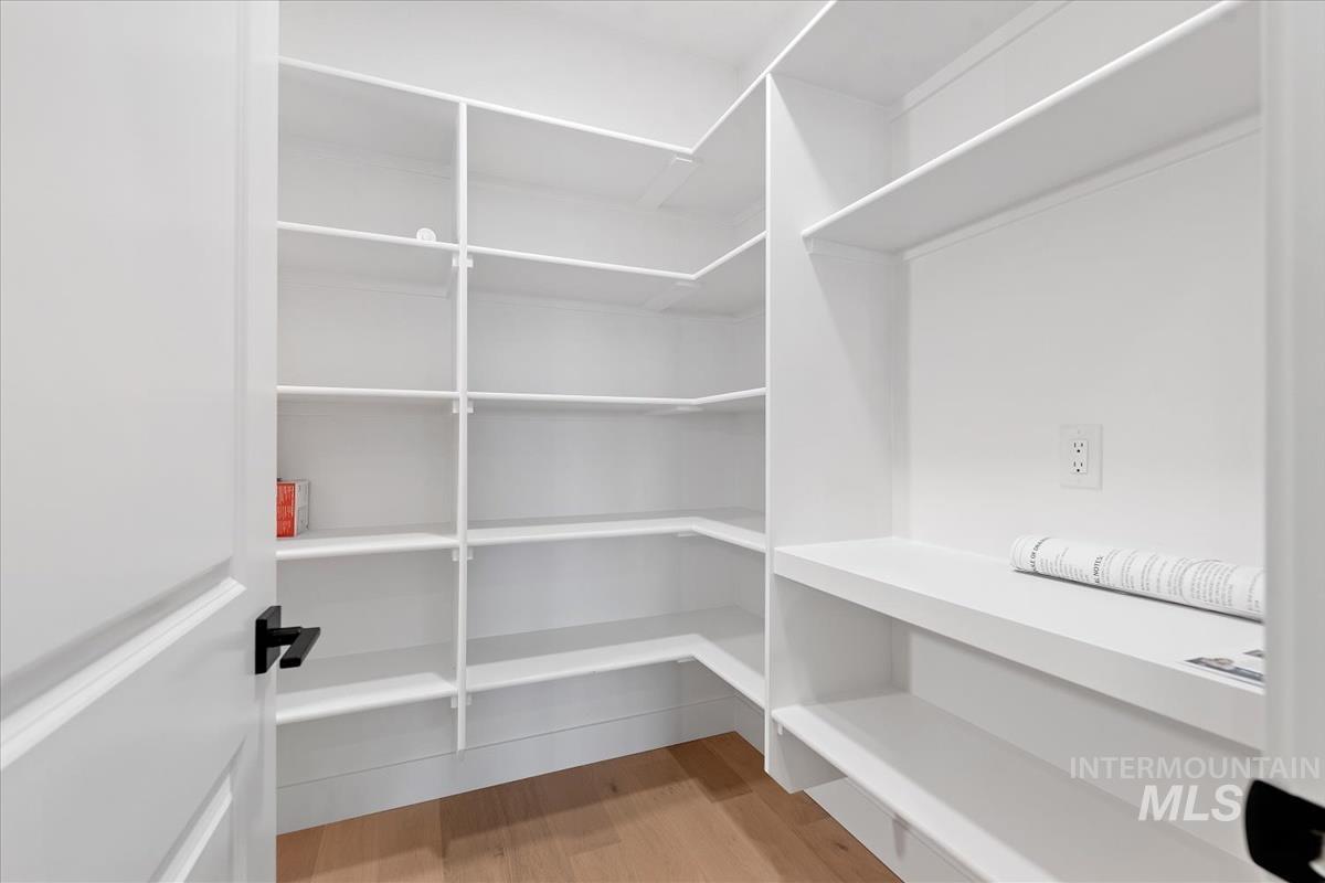 7345 Powell Pl Property Photo 17