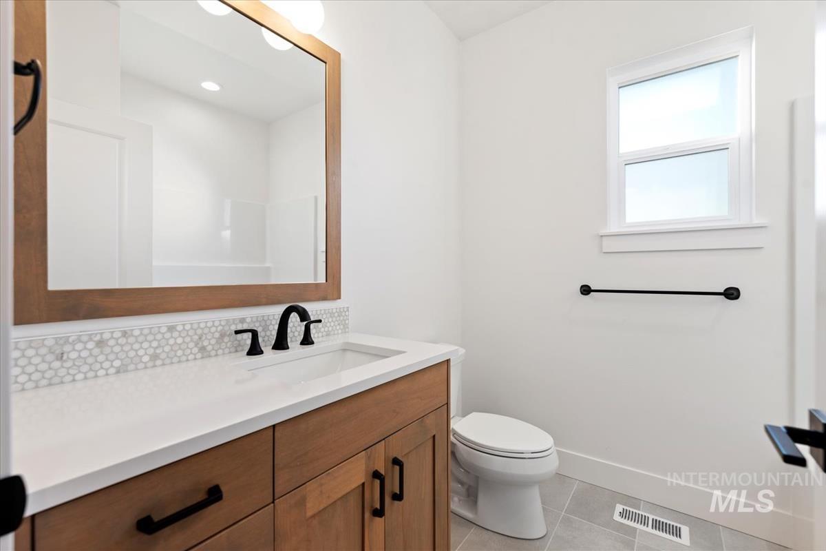 7345 Powell Pl Property Photo 32
