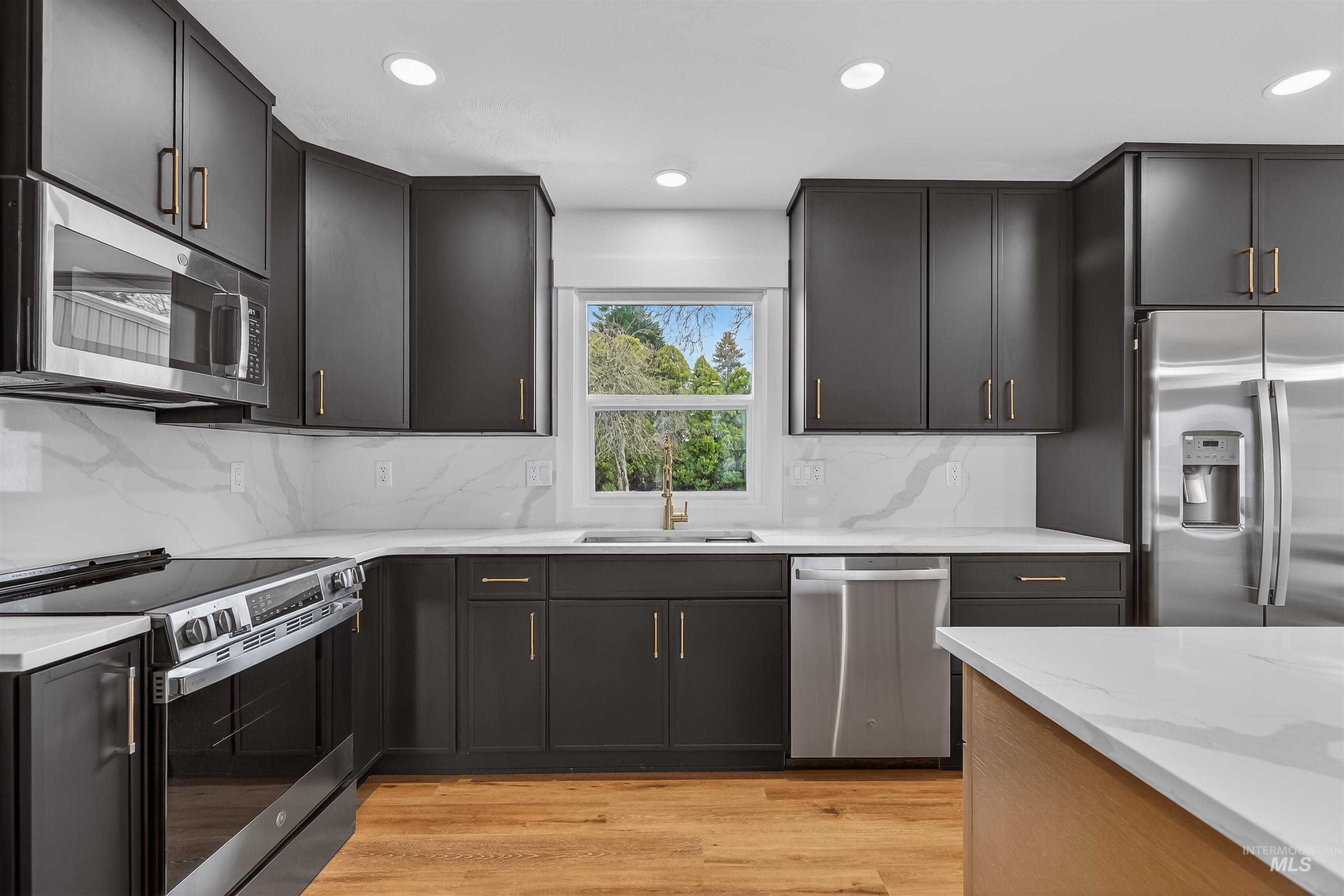 3513 8th Street C Property Photo 14