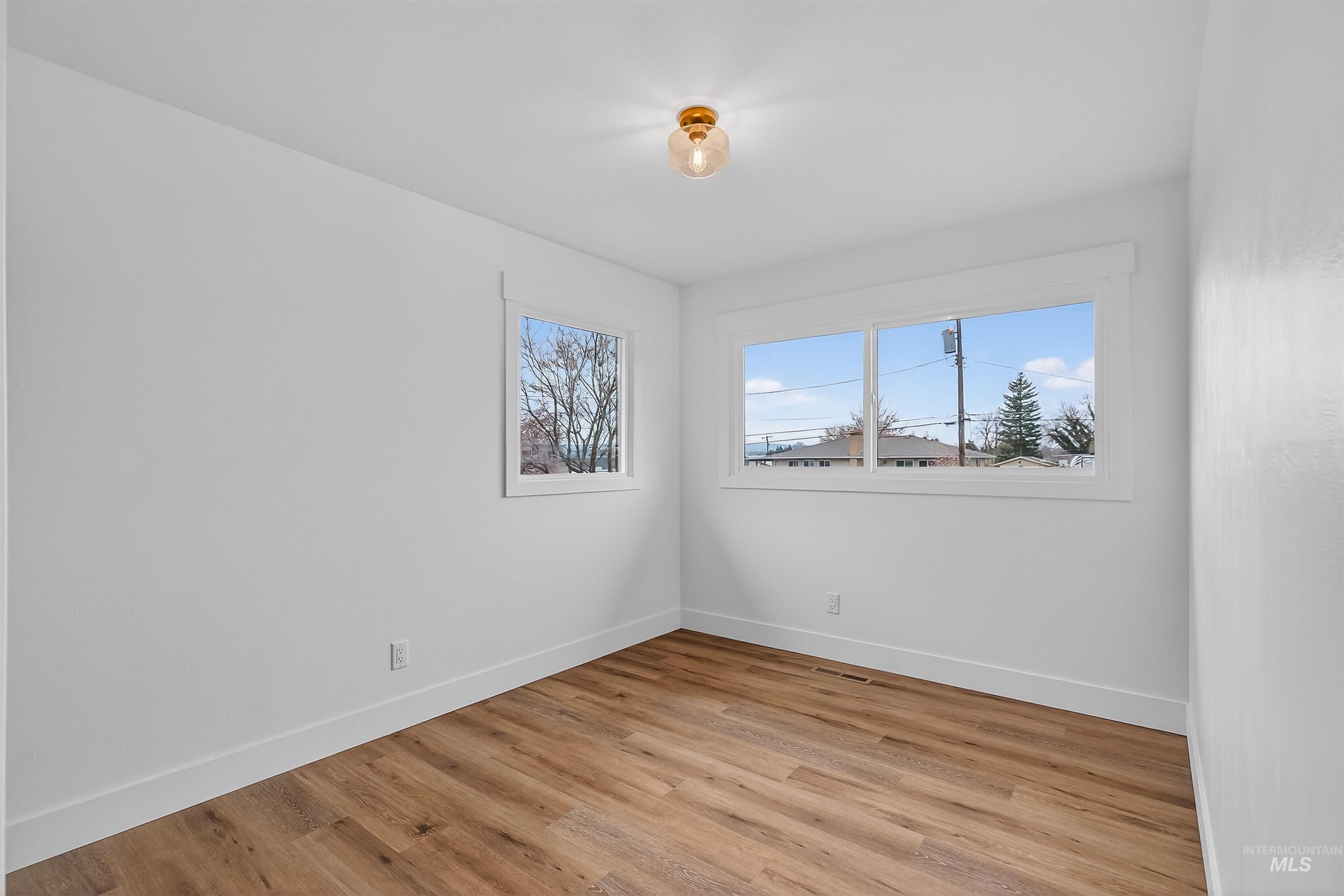 3513 8th Street C Property Photo 34