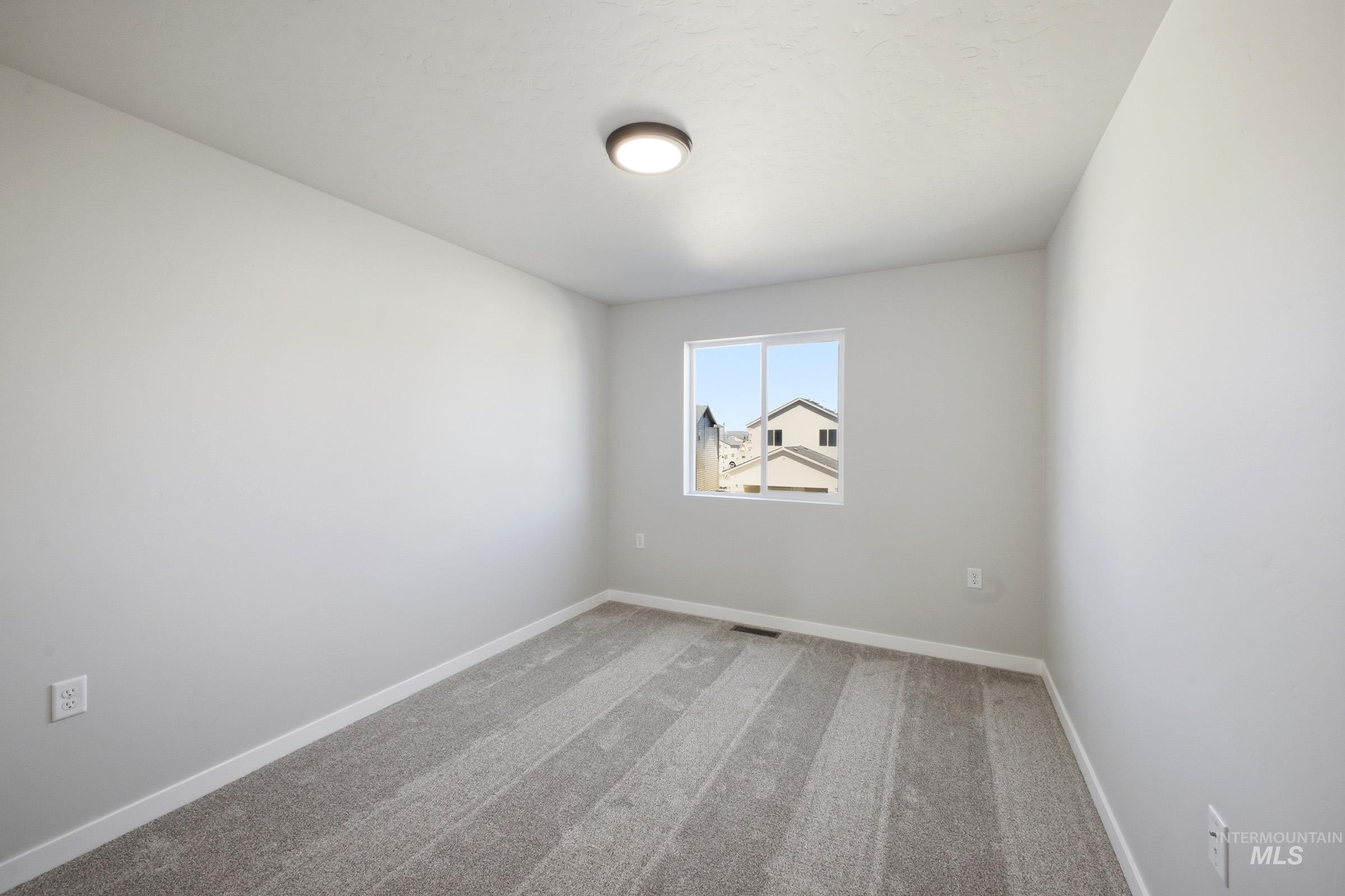 6768 W Redwood Creek Dr Property Photo 10