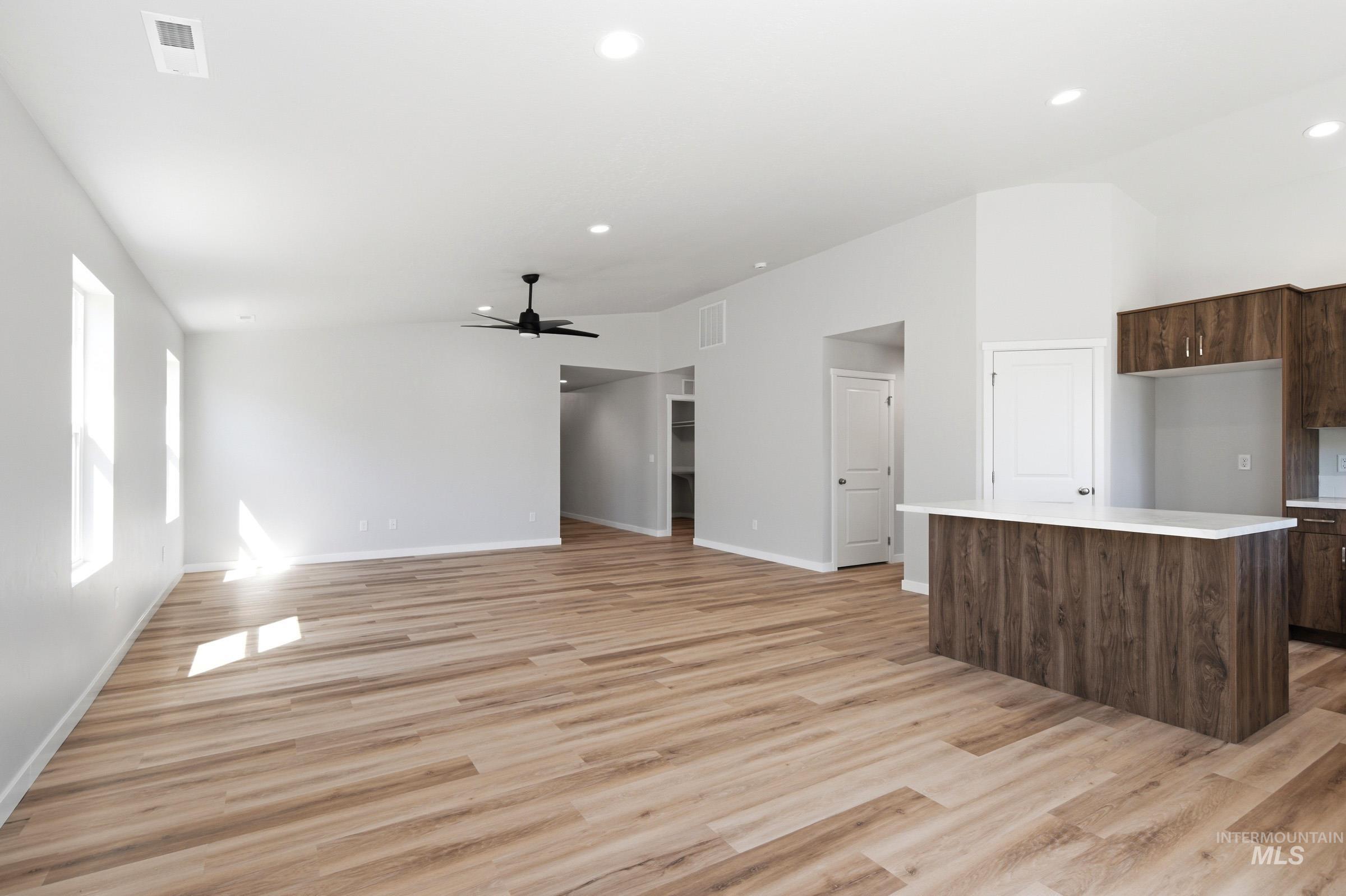 602 Rosemary Ave Property Photo 12