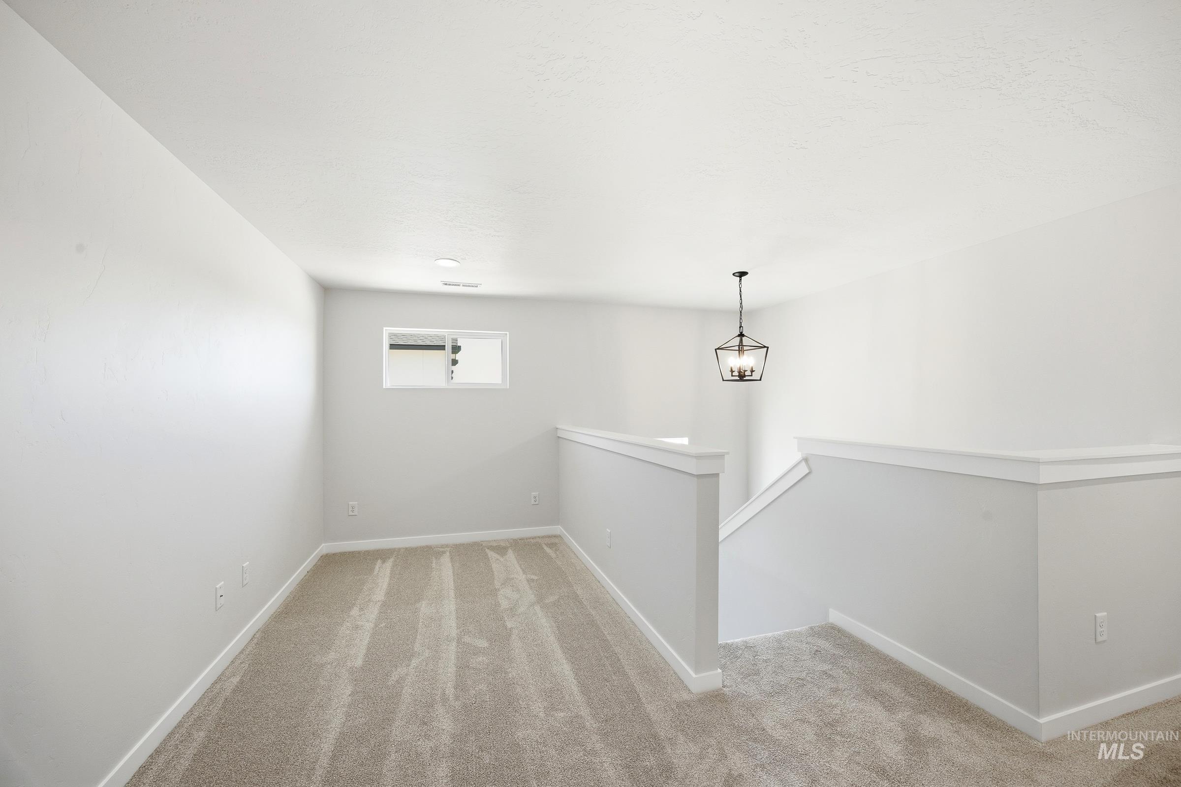 1106 W Cub River Dr Property Photo 21