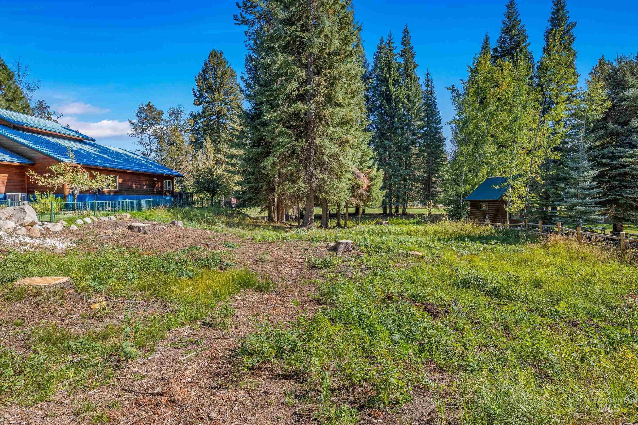 1365 Divot Lane Property Photo 13
