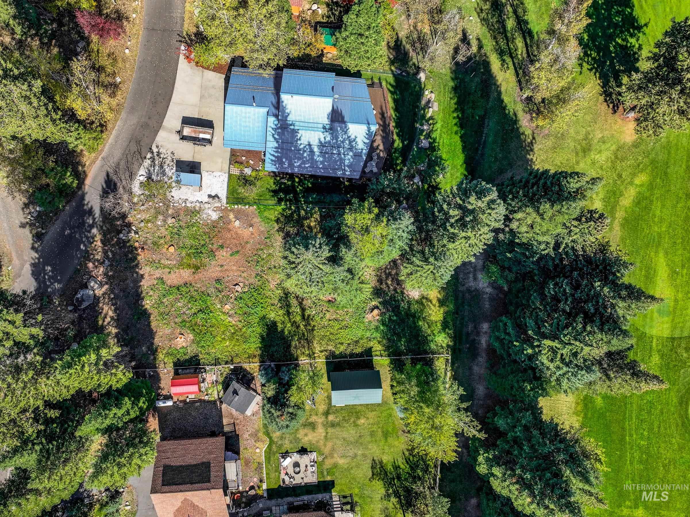 1365 Divot Lane Property Photo 27