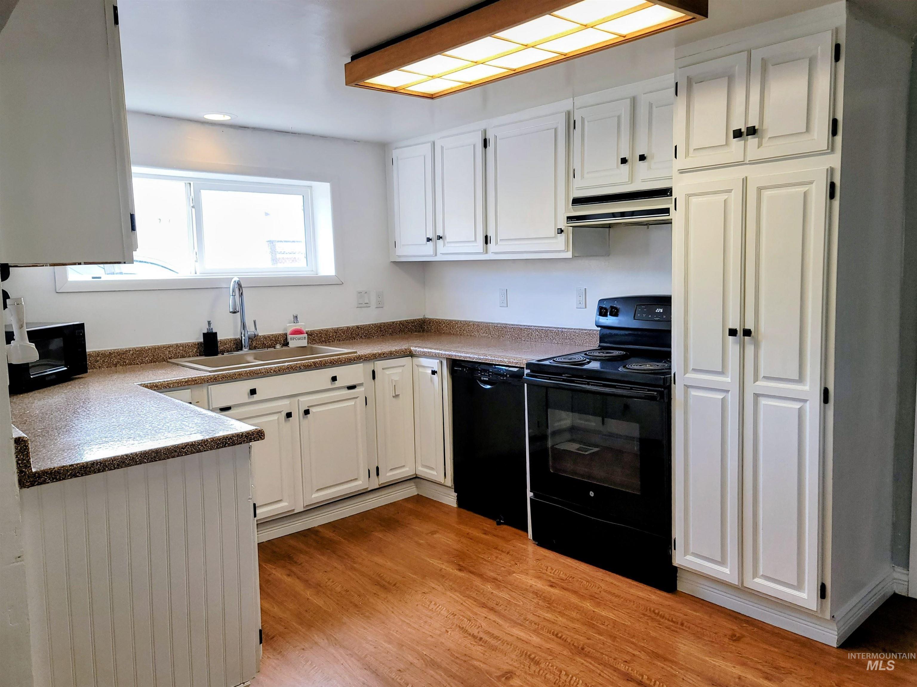 3015 Clemans Rd. Property Photo 12