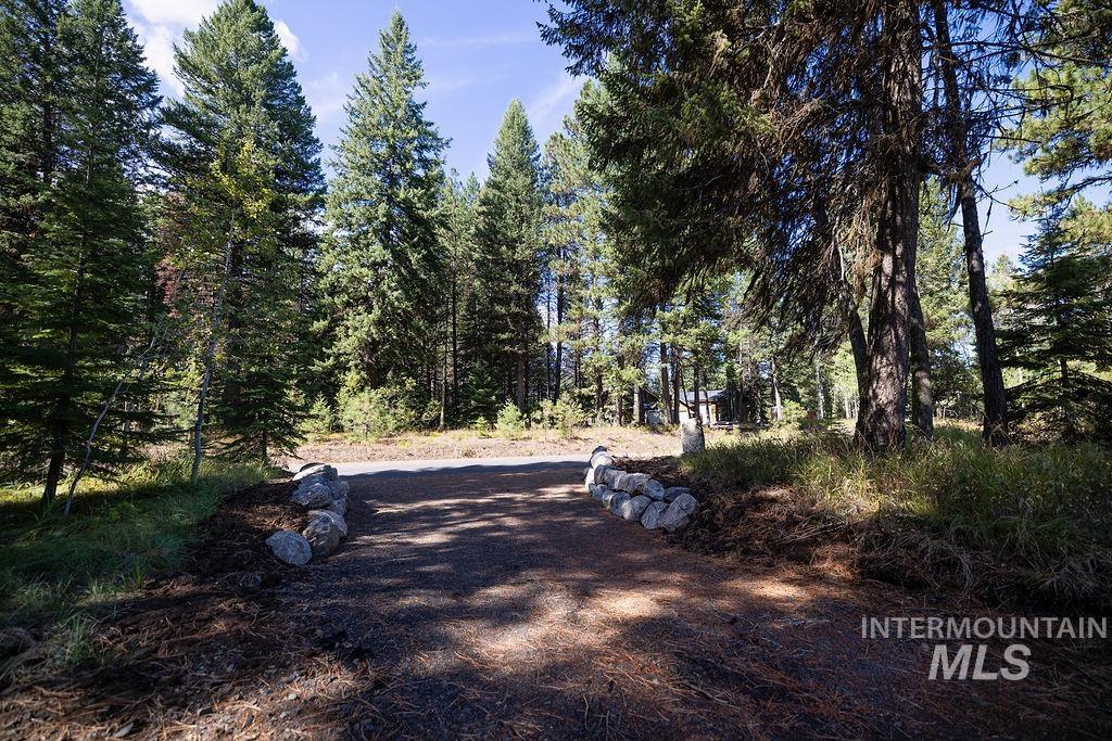 352 Blackhawk Lake Dr Property Photo 4
