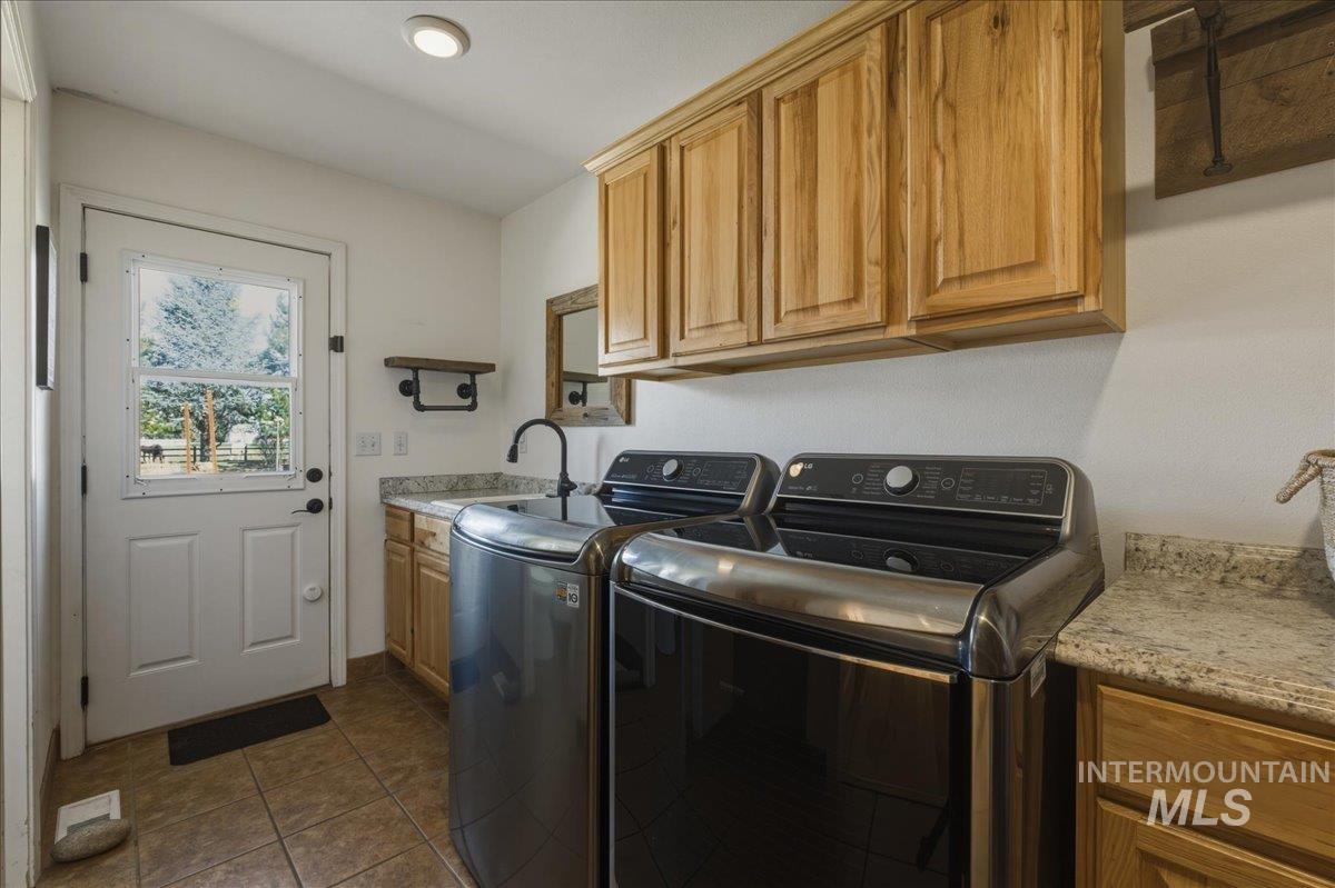 264 W Rush Ct Property Photo 15