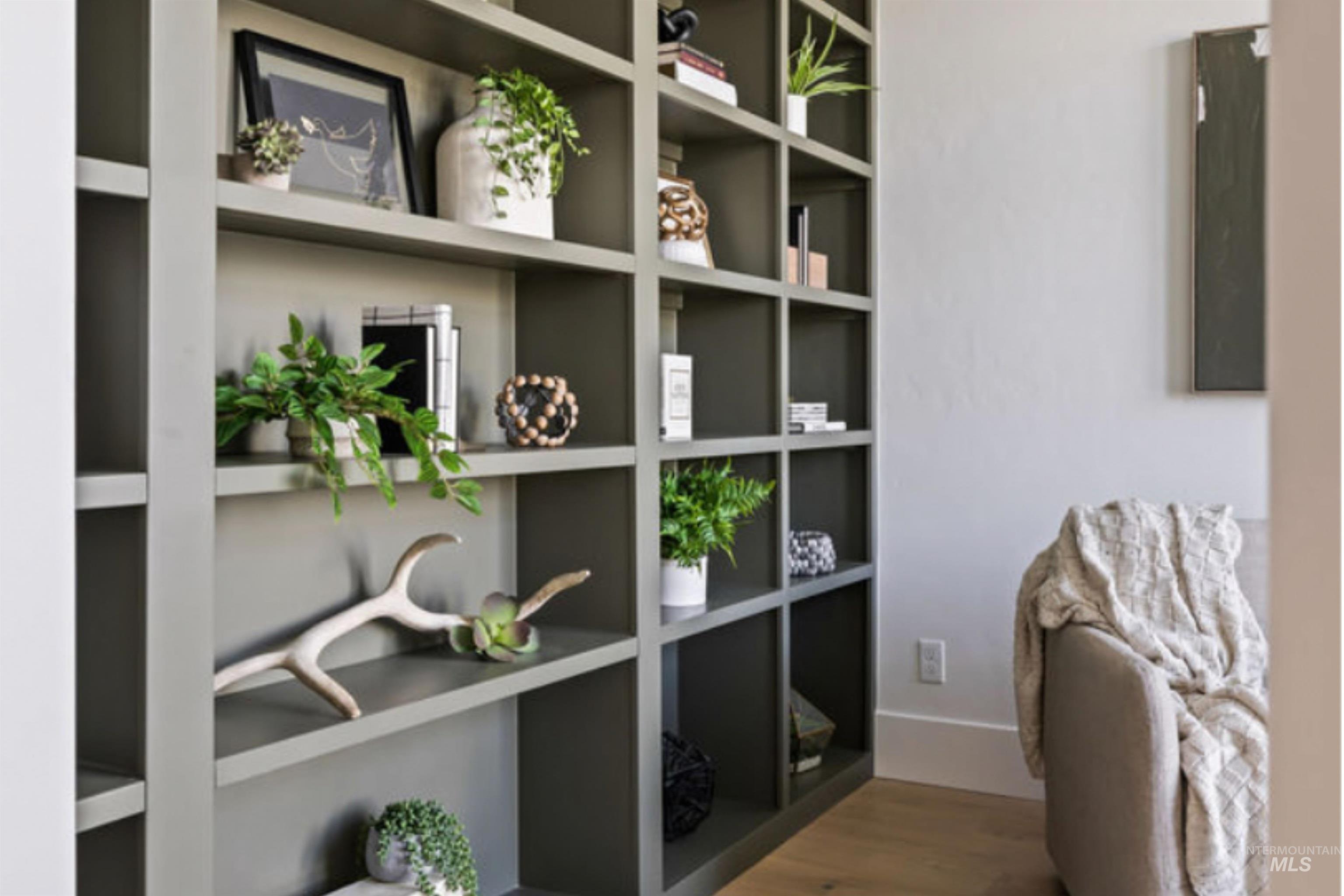 20185 N Swire Green Way Property Photo 20