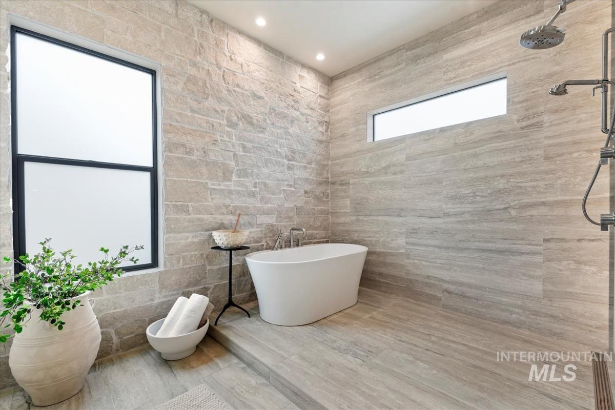 20185 N Swire Green Way Property Photo 26