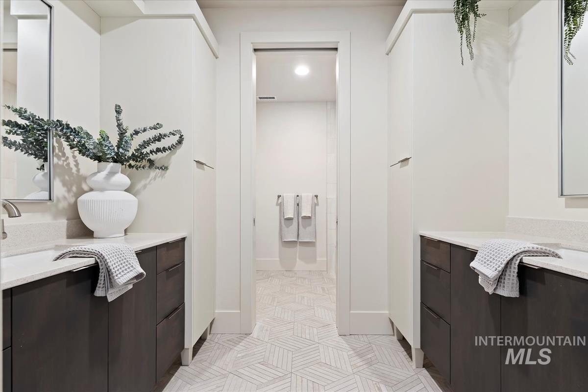 20185 N Swire Green Way Property Photo 34