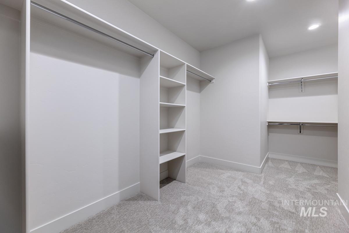 2901 E Mardia St Property Photo 15