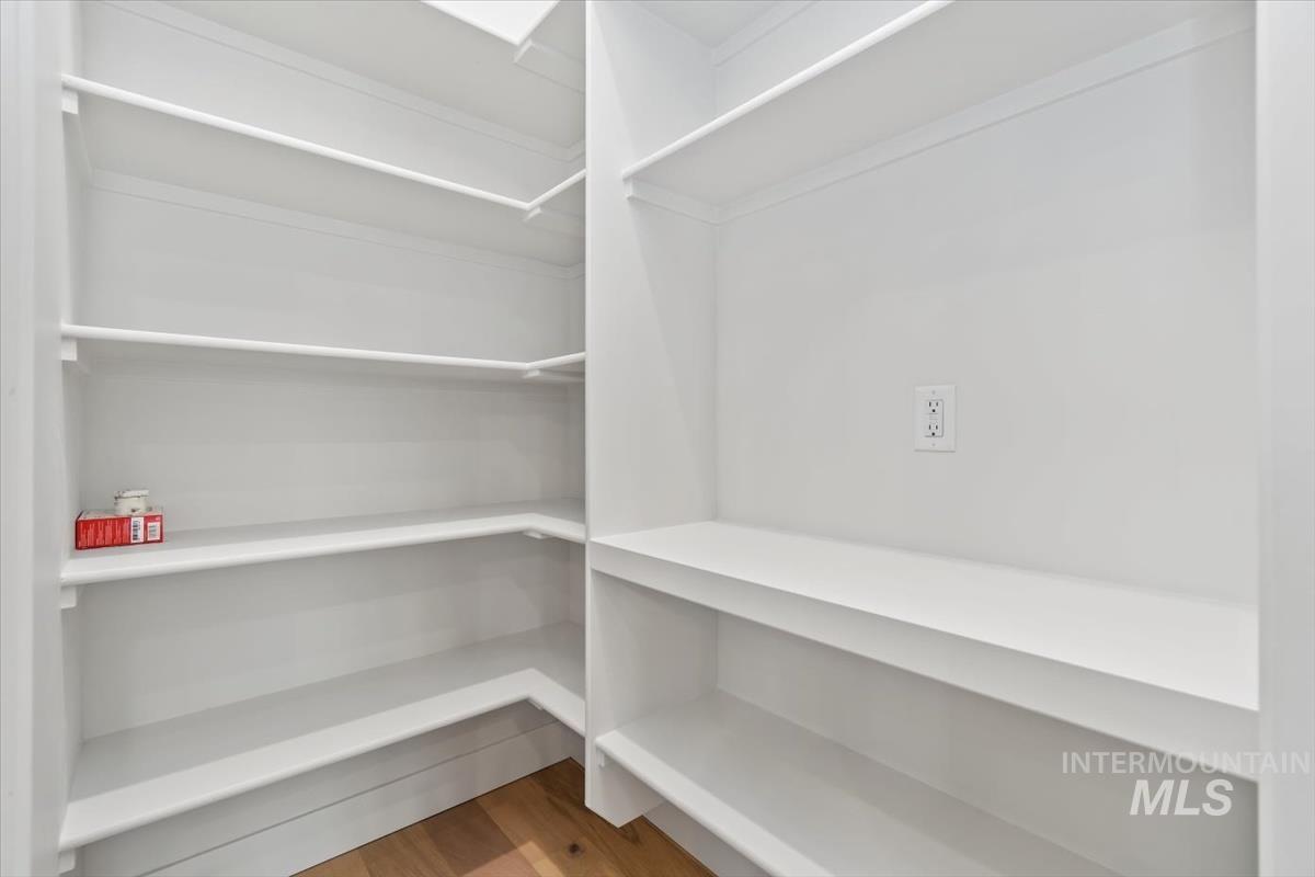 11337 S Corballis Ln. Property Photo 16