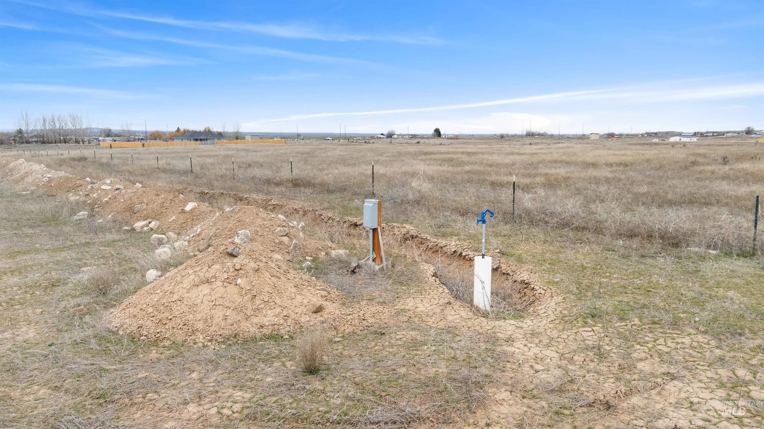 170 E 620 N Property Photo 10