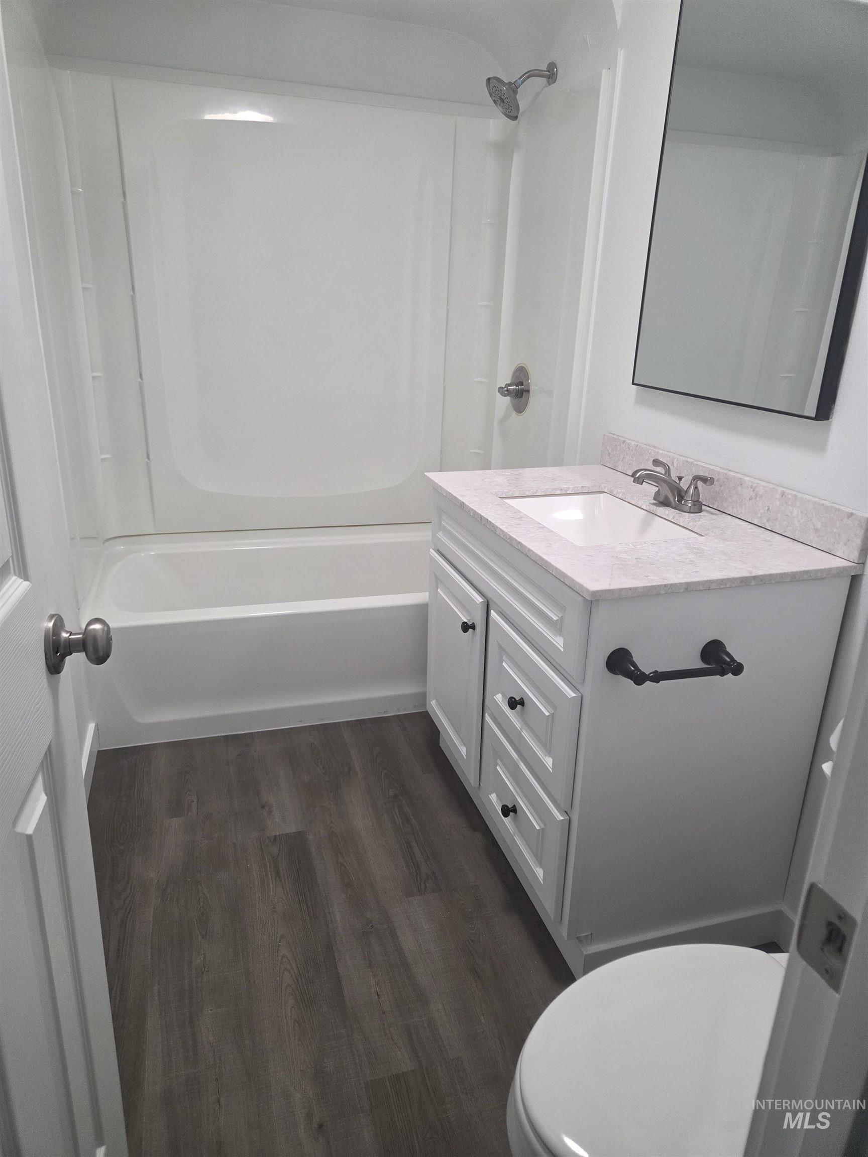 114 E Montana Property Photo 12