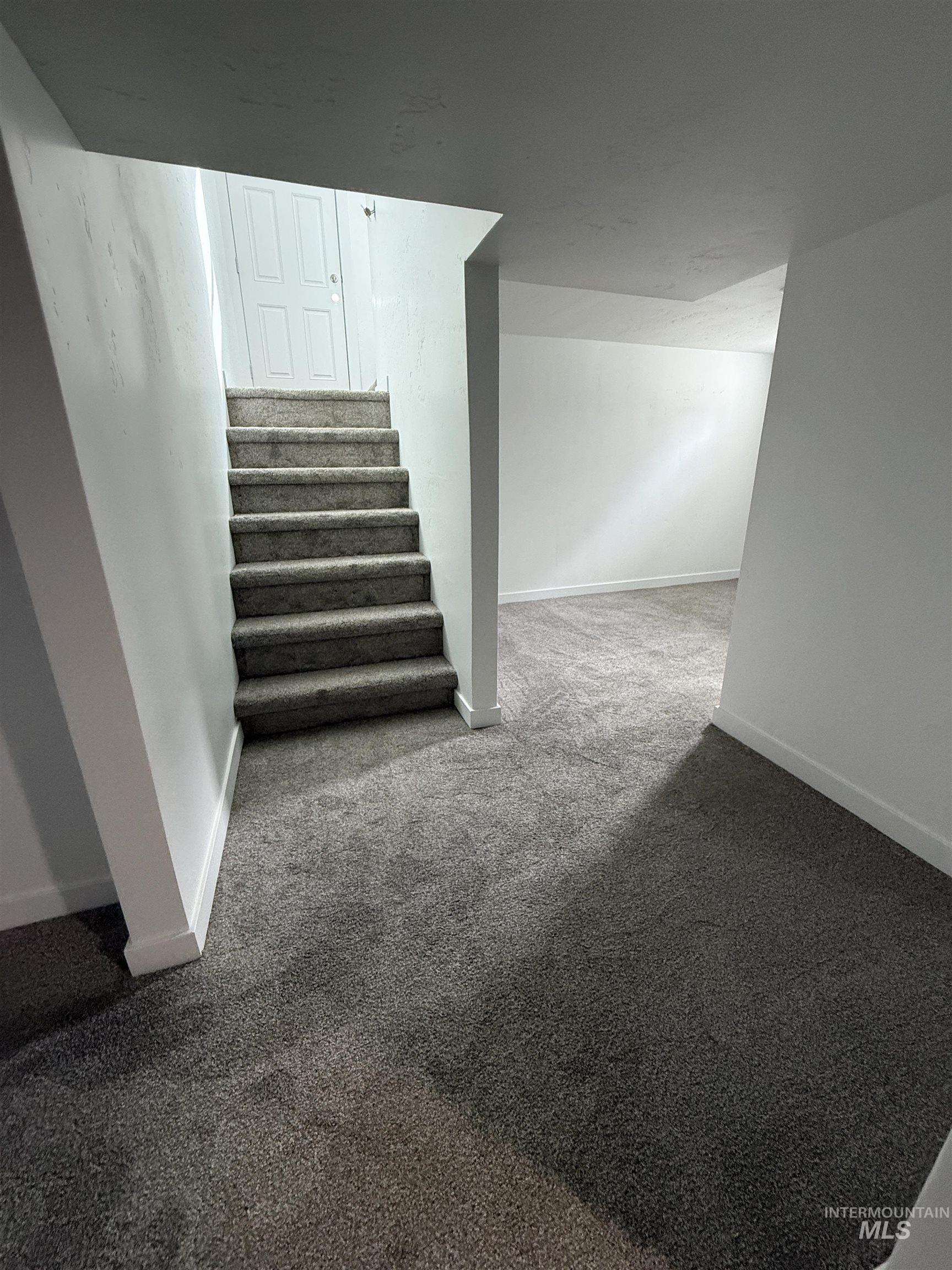 114 E Montana Property Photo 14