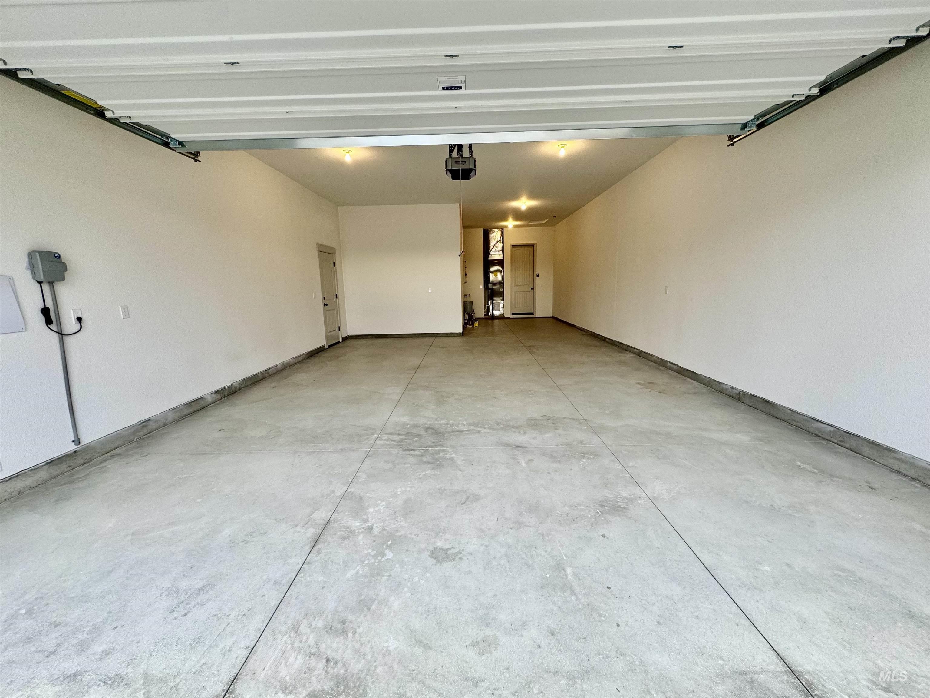 21890 Paint Ave Property Photo 36