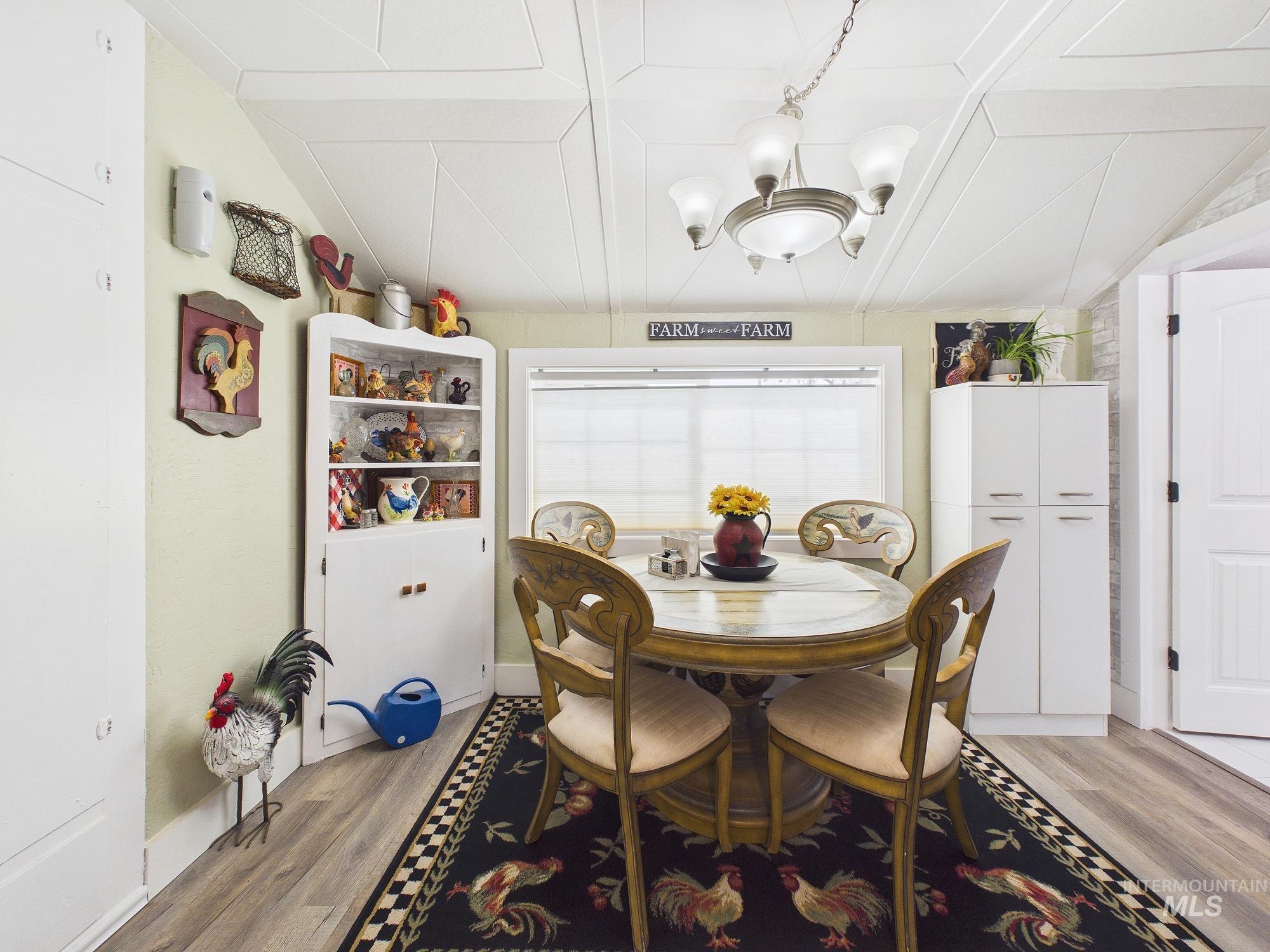 2133 Hollywood Blvd Property Photo 12