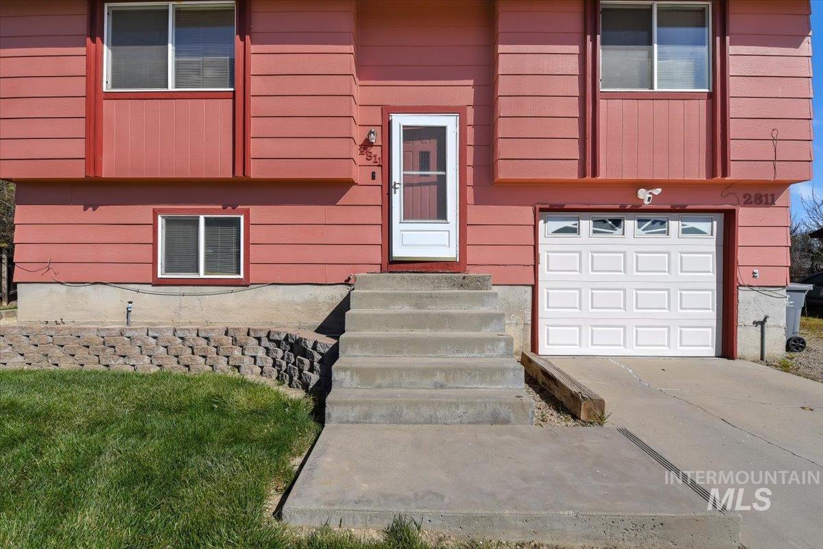 2811 Apollo Place Property Photo 5