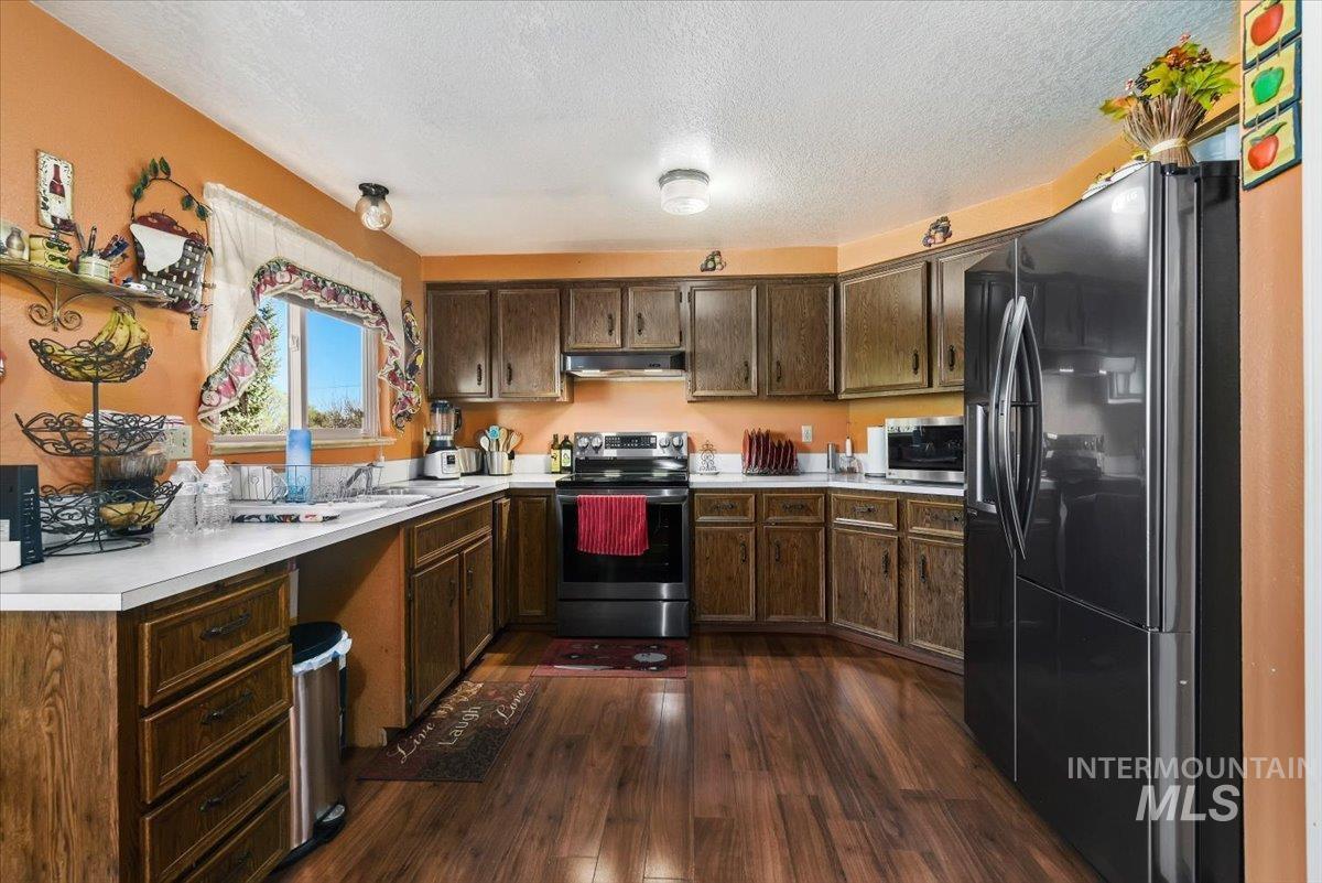 2811 Apollo Place Property Photo 9