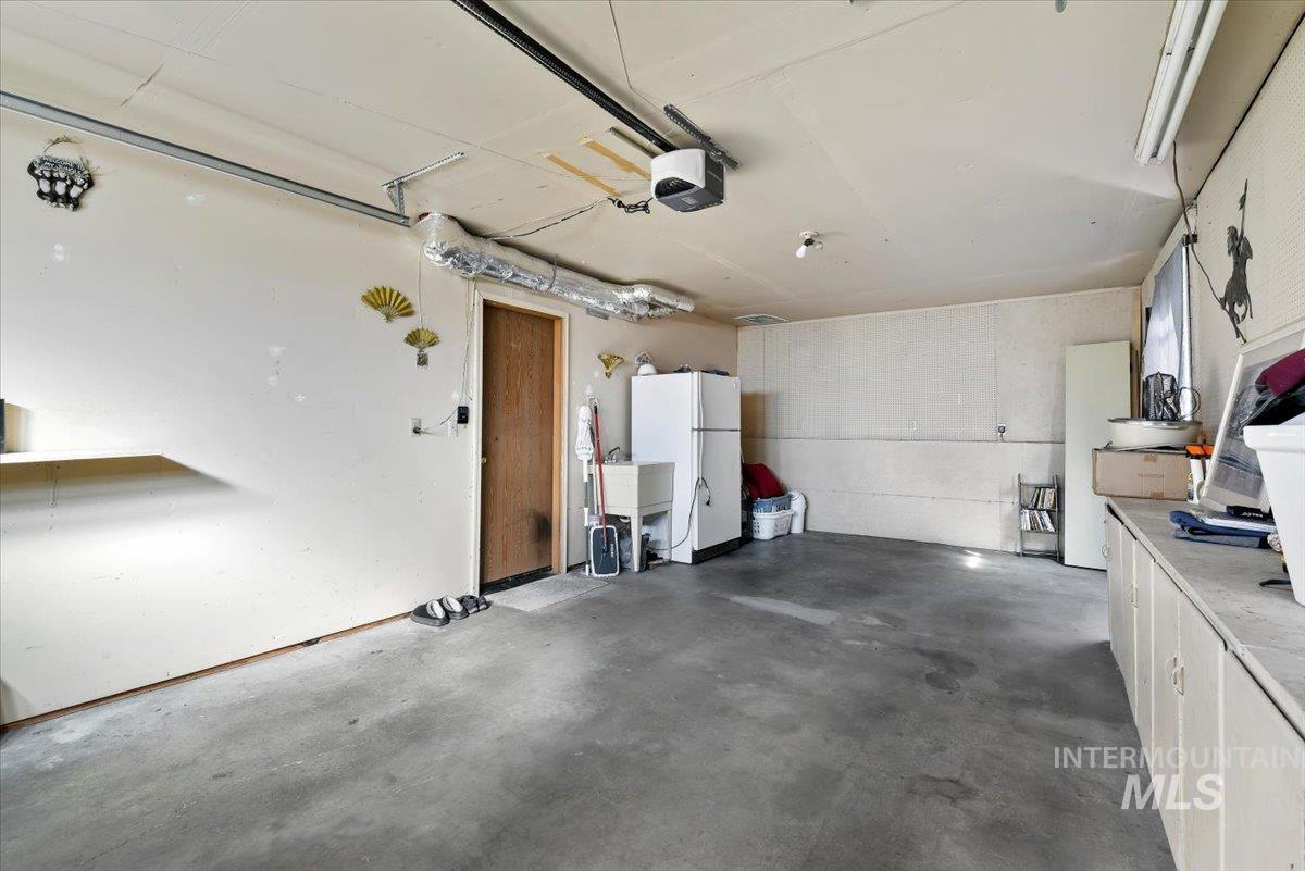 2811 Apollo Place Property Photo 24