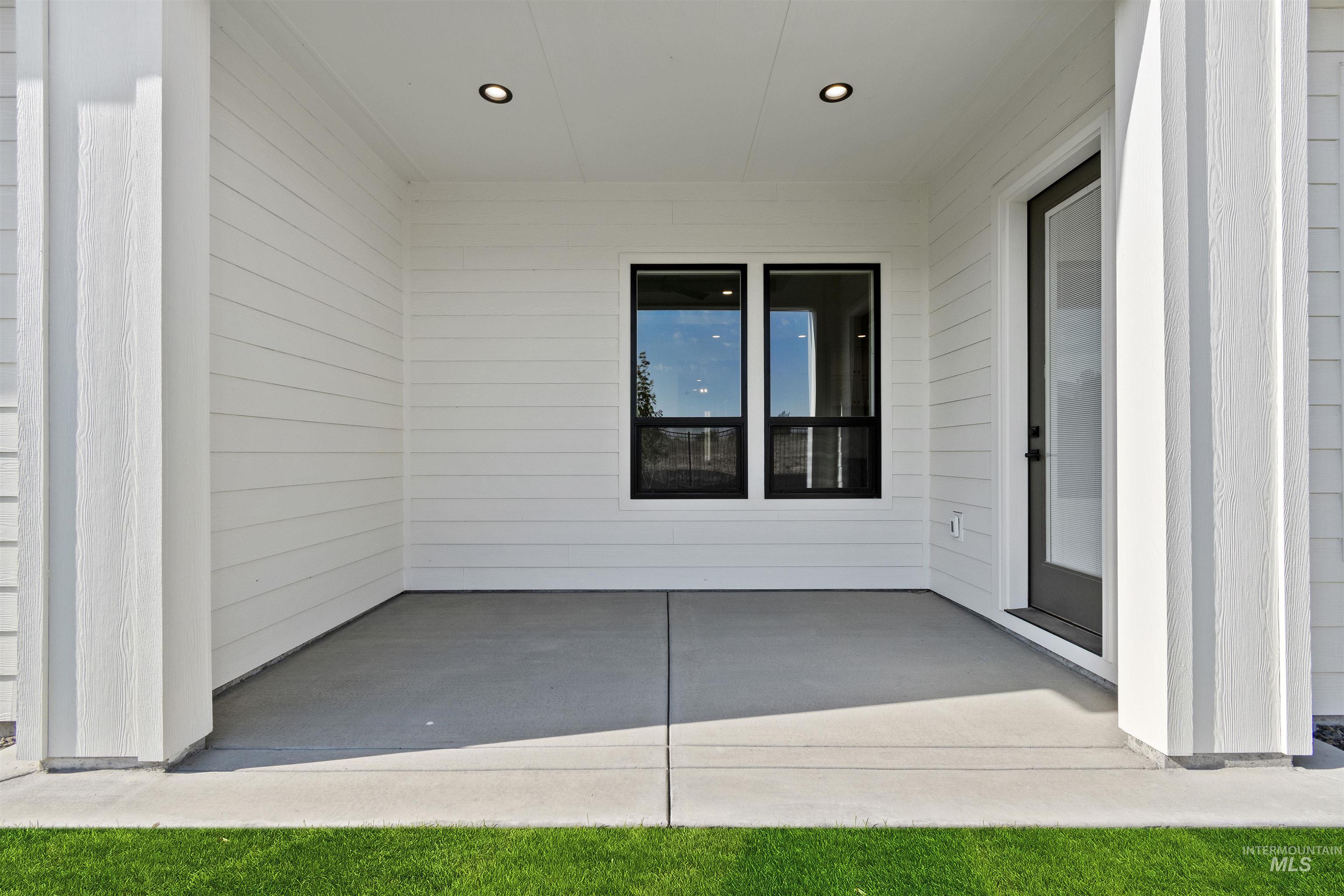 2117 E Sweet Pearl Property Photo 40
