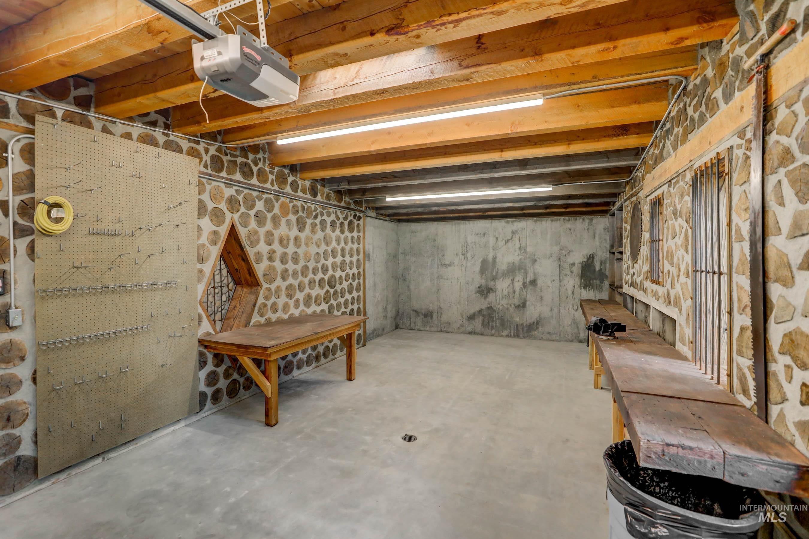 67 Little Donner Drive Property Photo 19