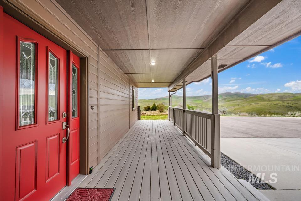 6550 Little Willow Road Property Photo 4