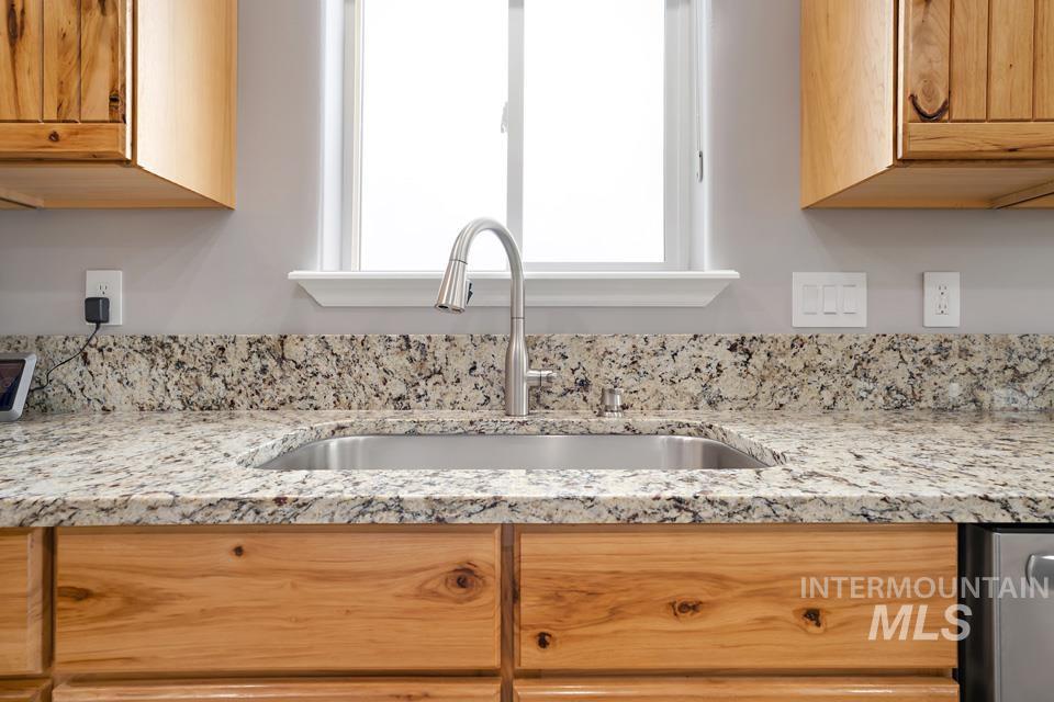 6550 Little Willow Road Property Photo 14