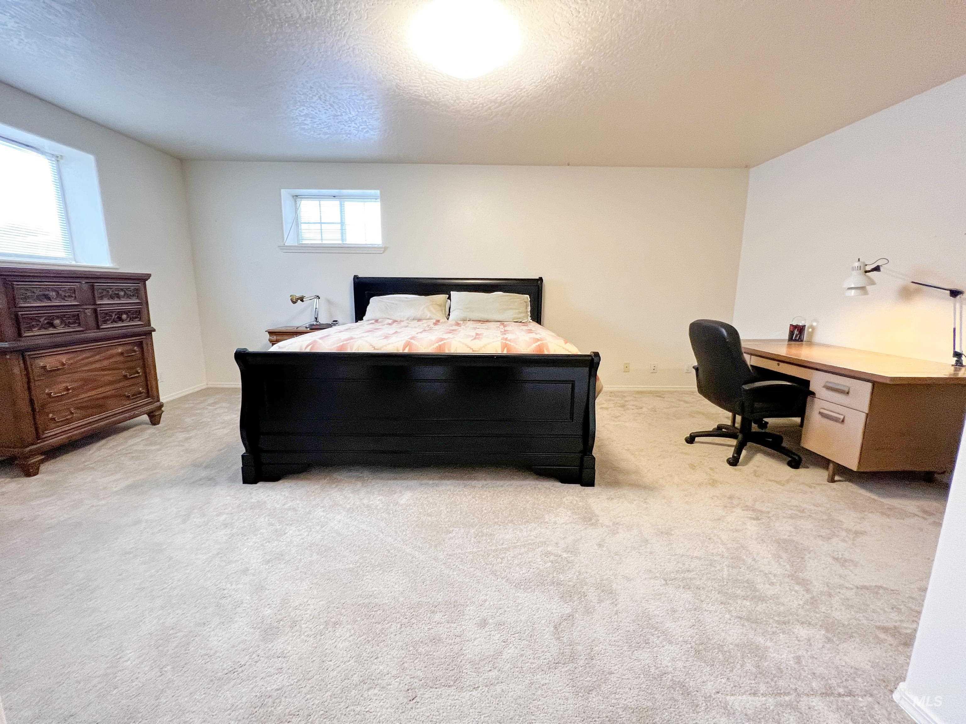 875 Hughes Drive Property Photo 17