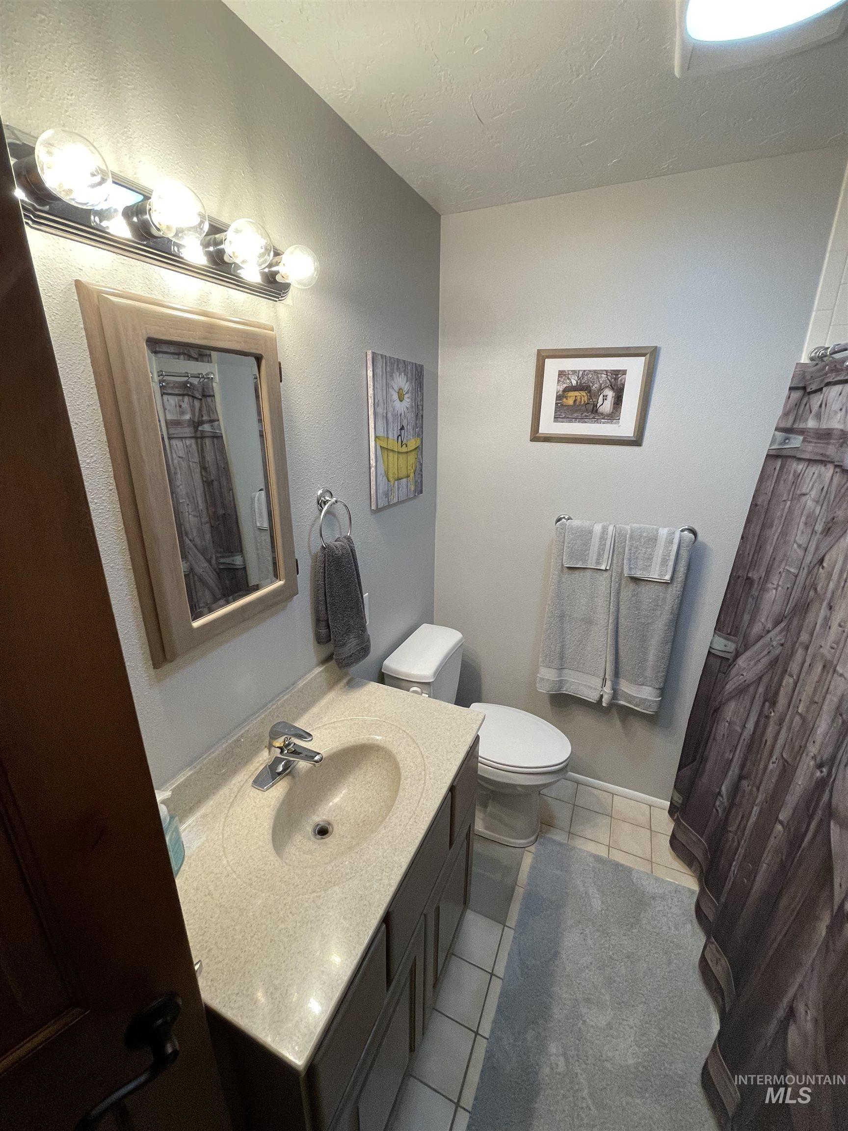 2155 E 1775 South Property Photo 6