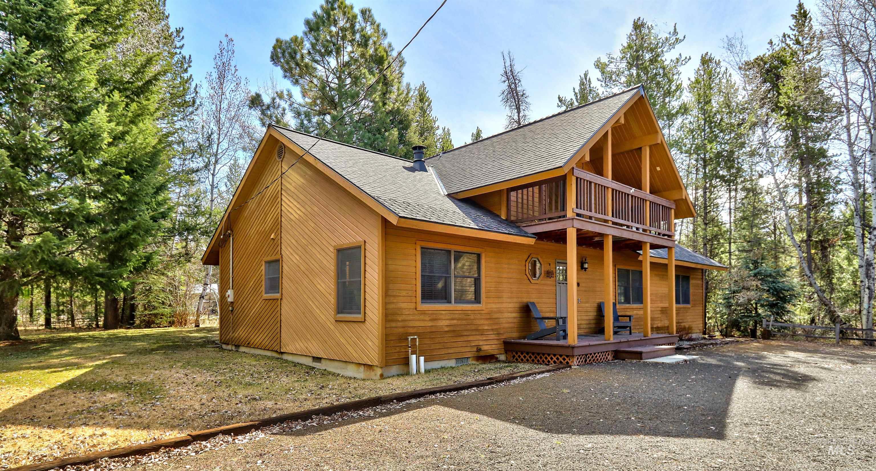 12712 Hereford Property Photo 3