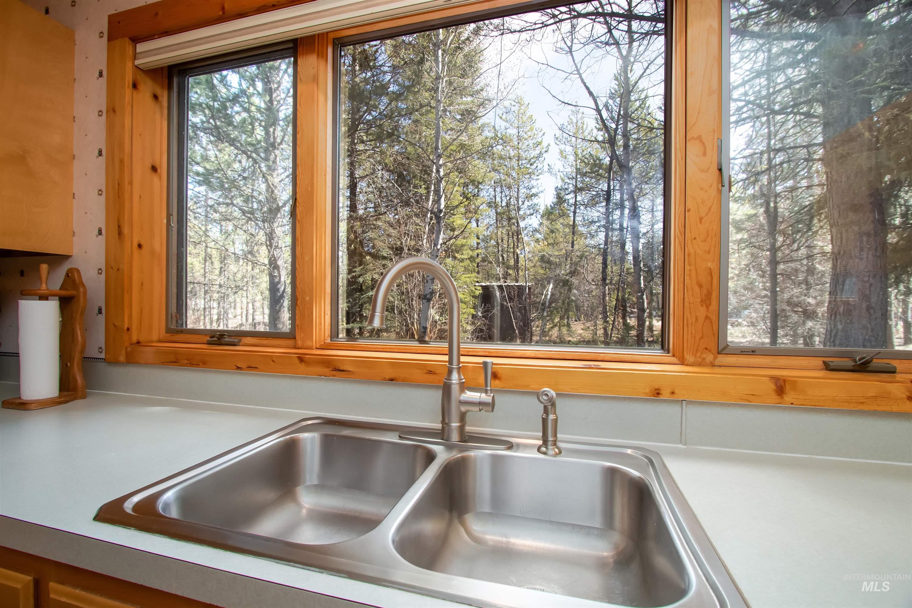 12712 Hereford Property Photo 14