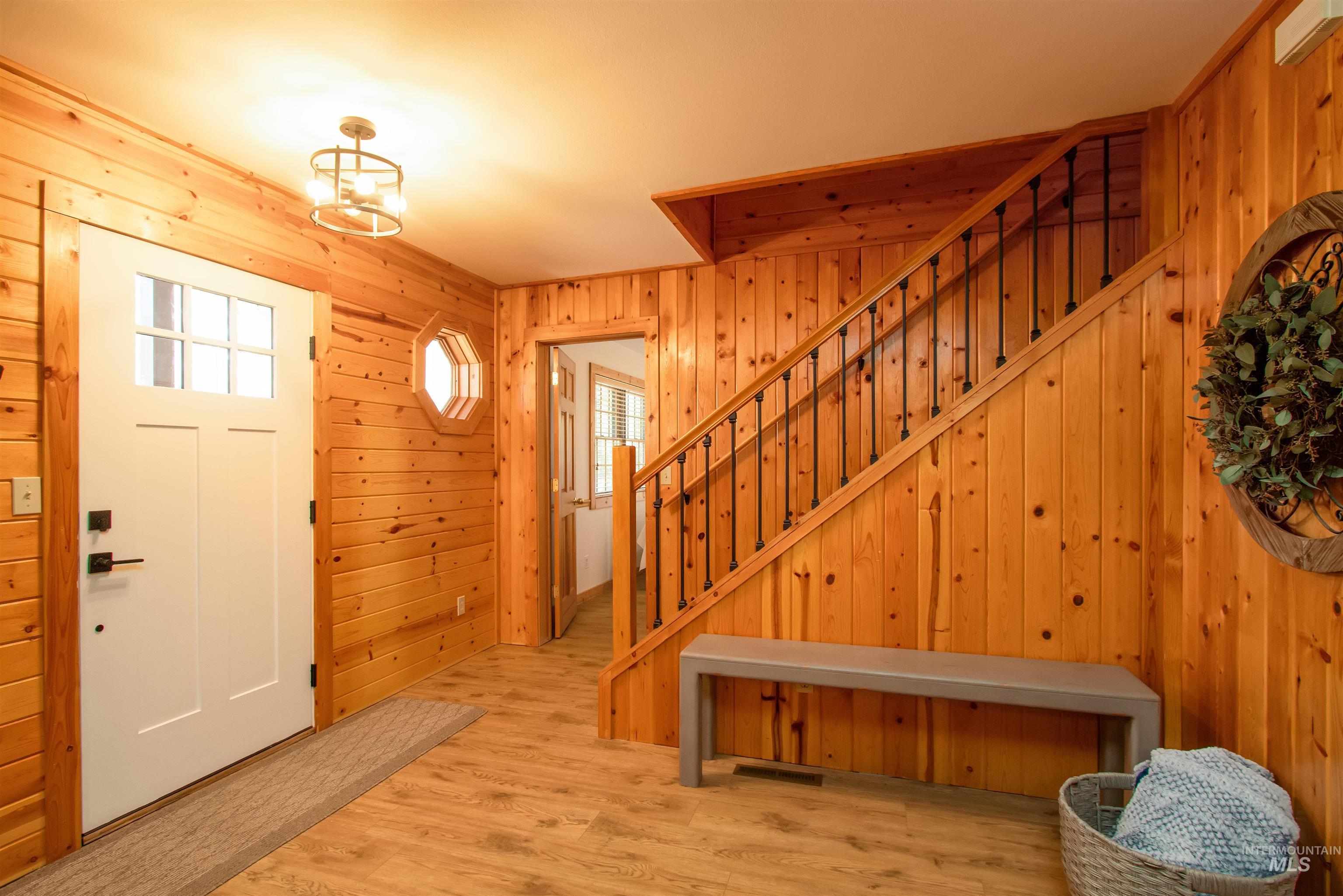 12712 Hereford Property Photo 37
