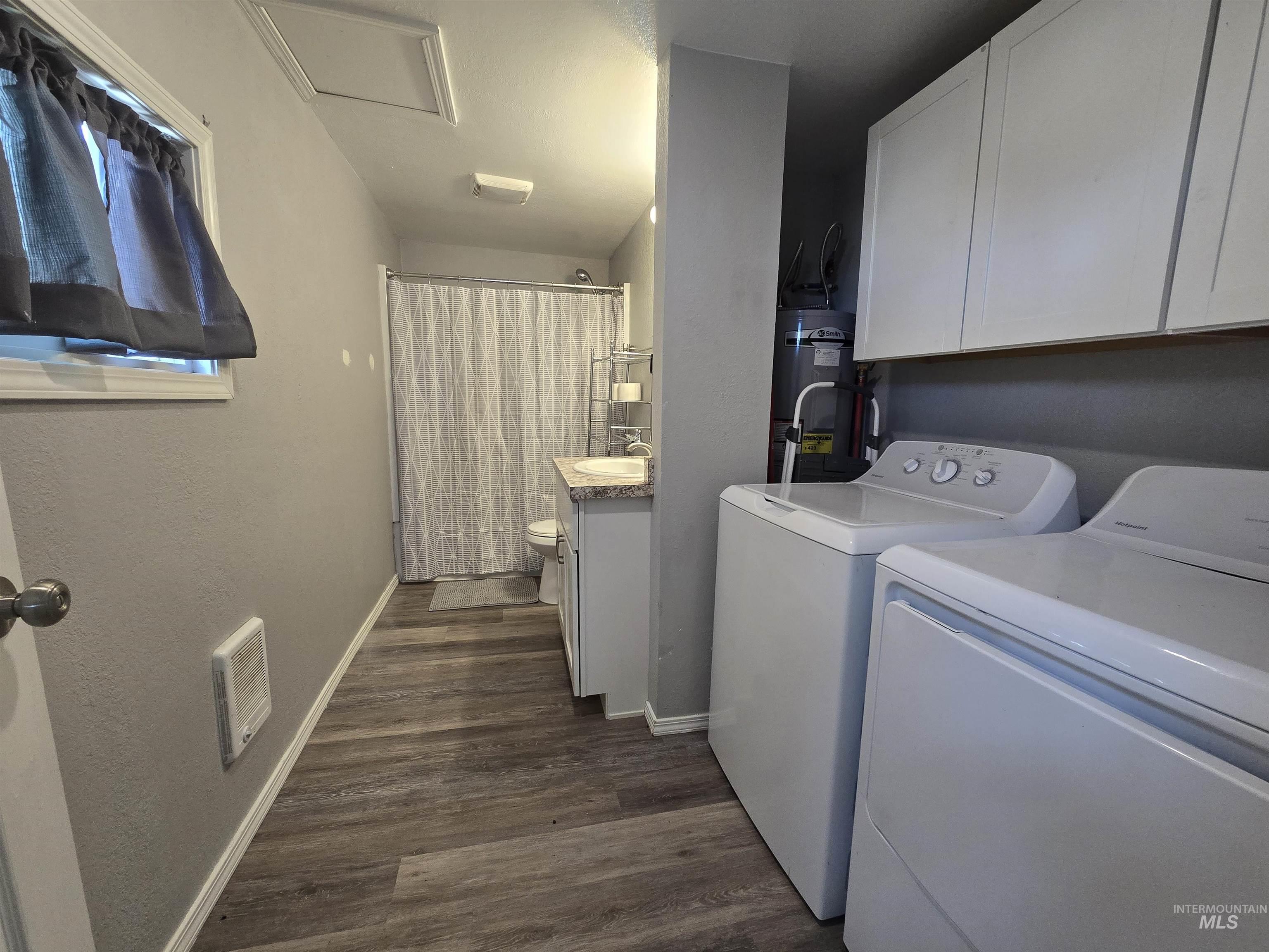 516 W Avenue C Property Photo 12