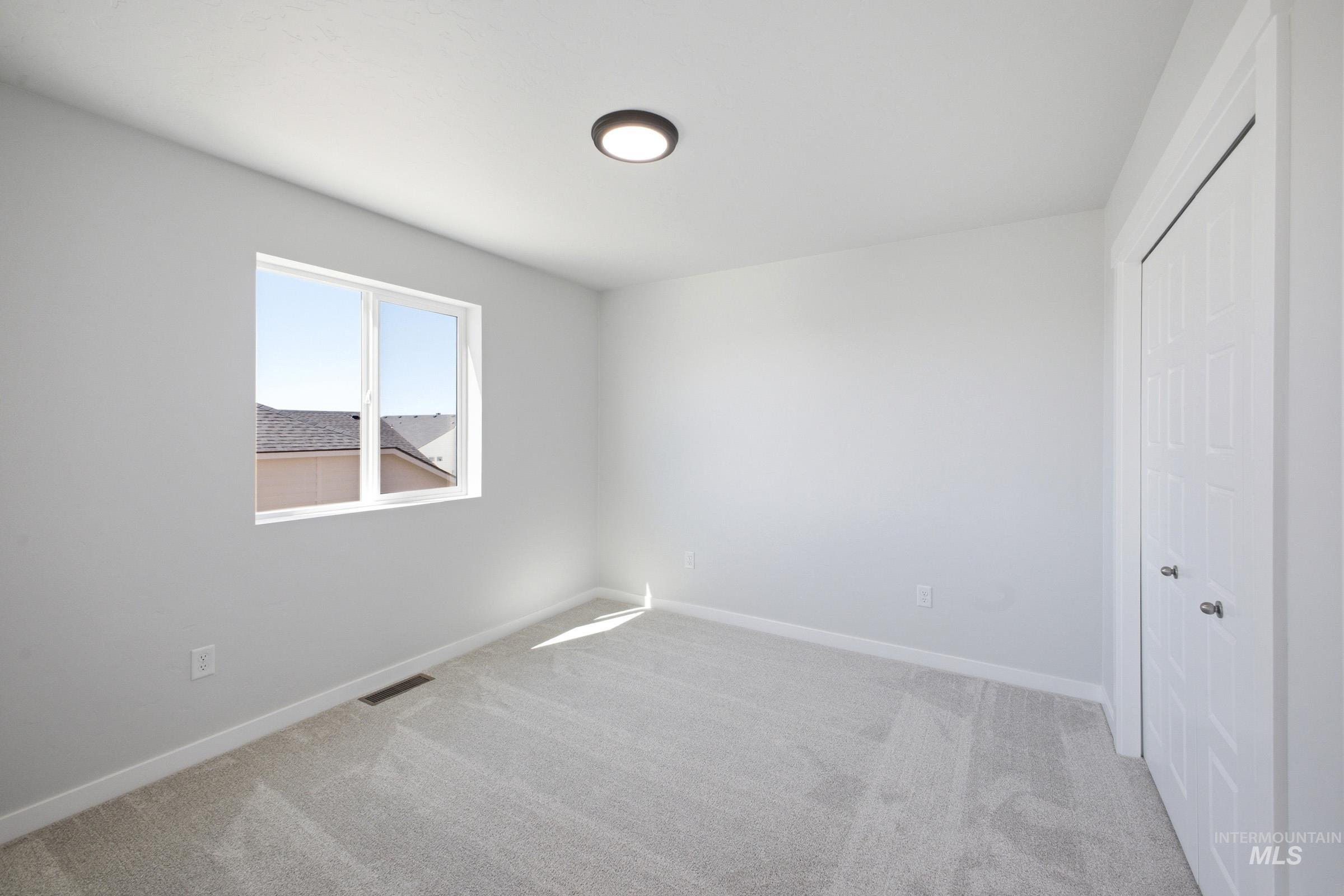 8179 E Cool River Lp Property Photo 14