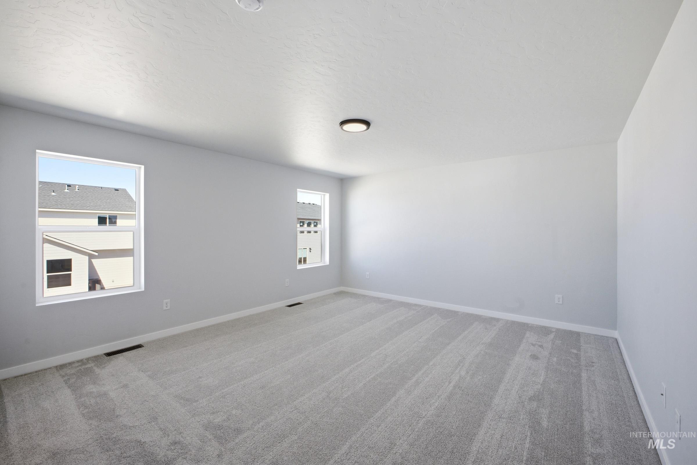 8179 E Cool River Lp Property Photo 18