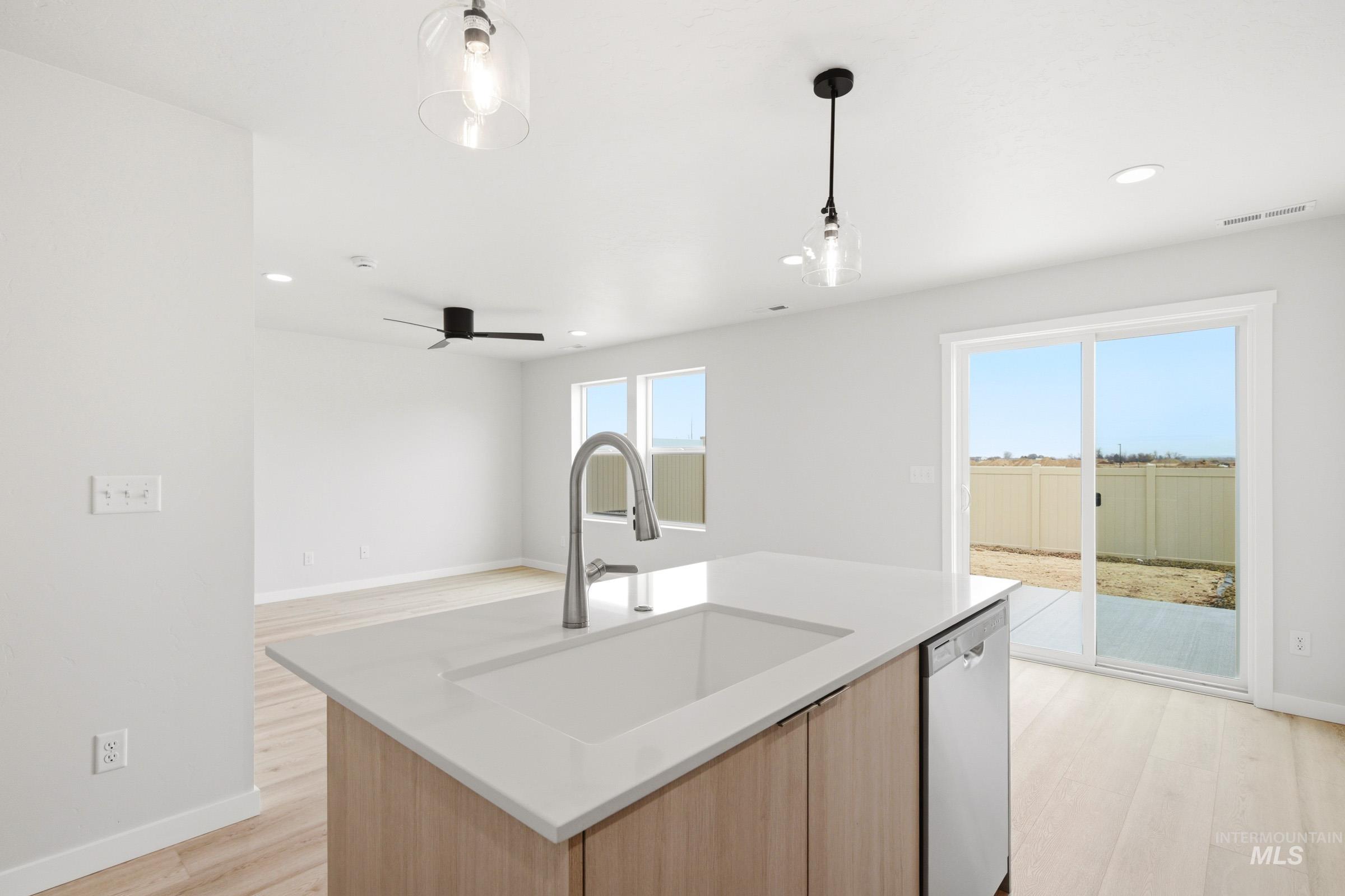 10776 Rutland St Property Photo 8
