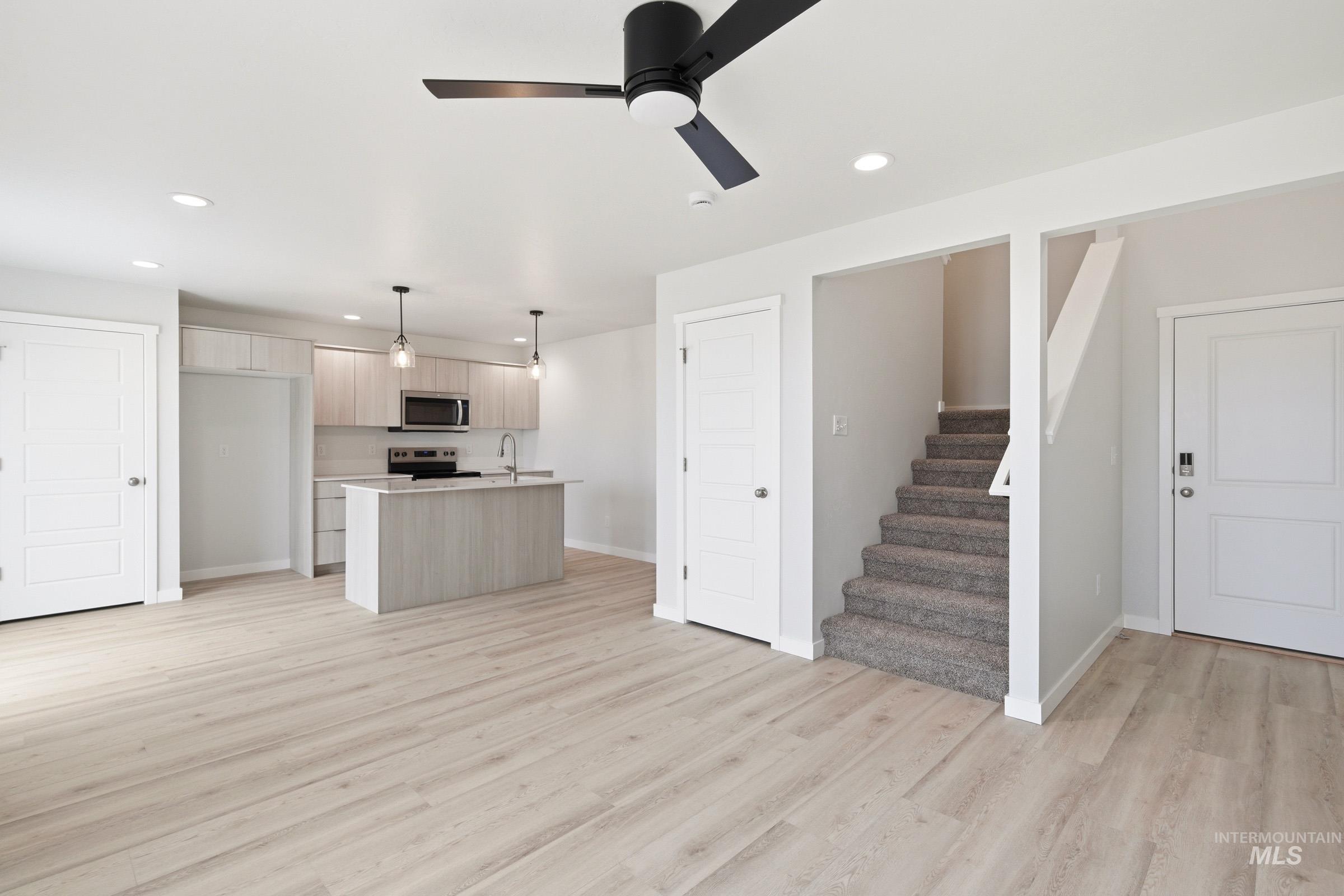 10776 Rutland St Property Photo 12