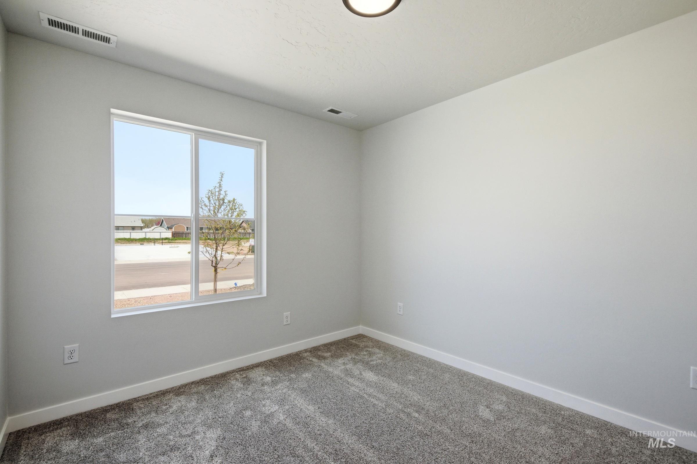 604 Rosemary Ave Property Photo 12