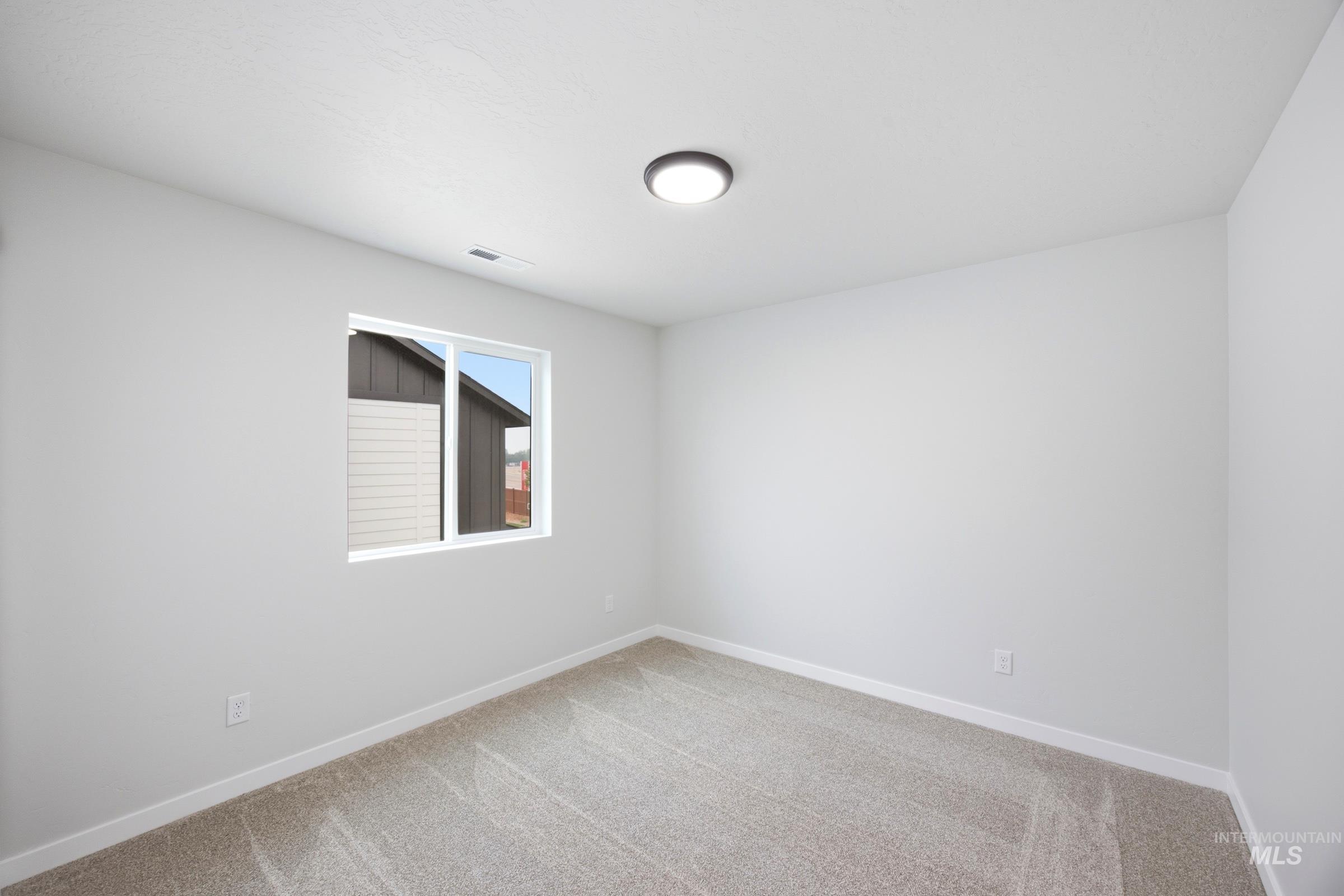 2135 S Border Way Property Photo 28