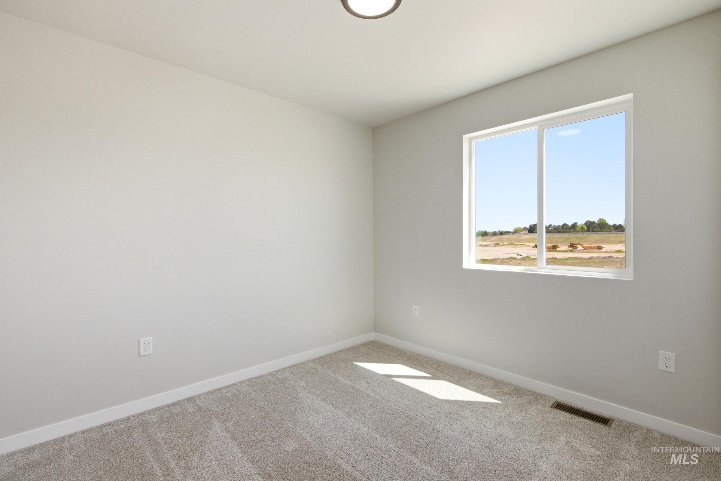 2192 S Border Way Property Photo 13