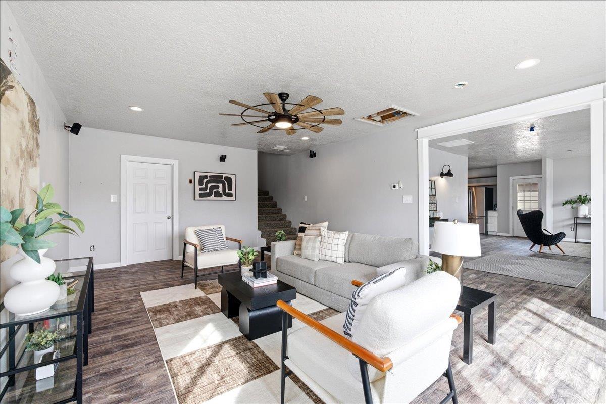 1750 American Legion Blvd Property Photo 10