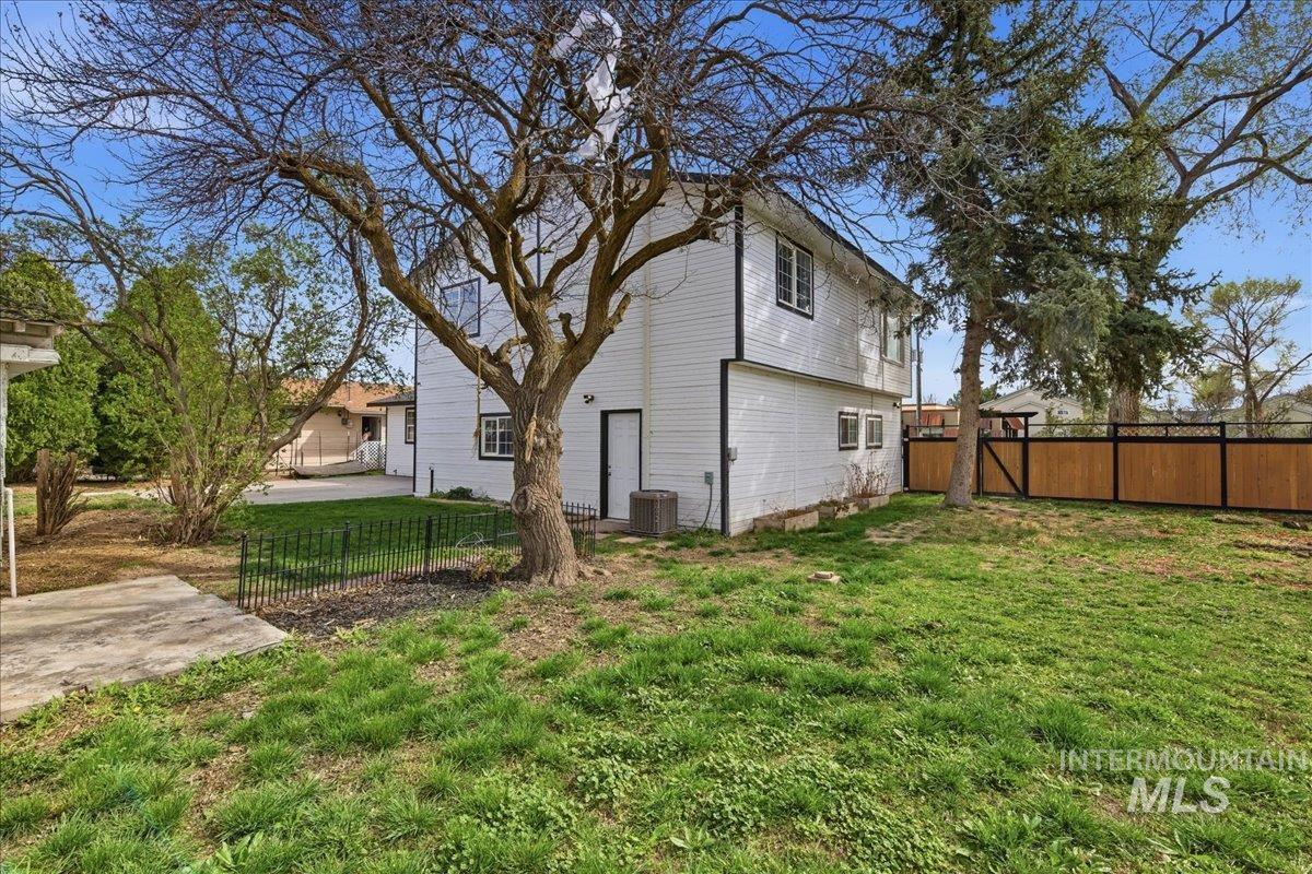 1750 American Legion Blvd Property Photo 48