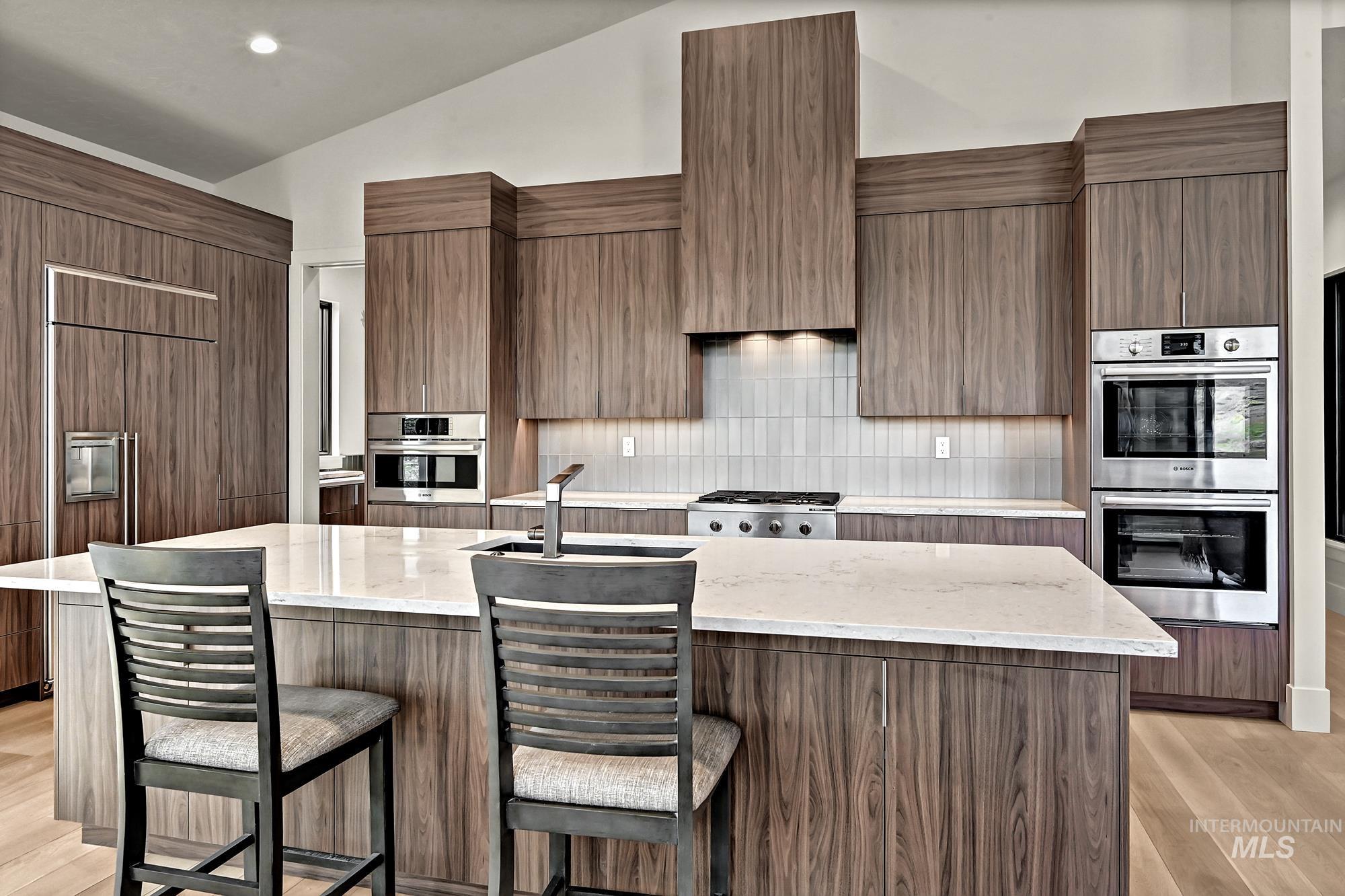 1281 E Chardie Road Property Photo 18