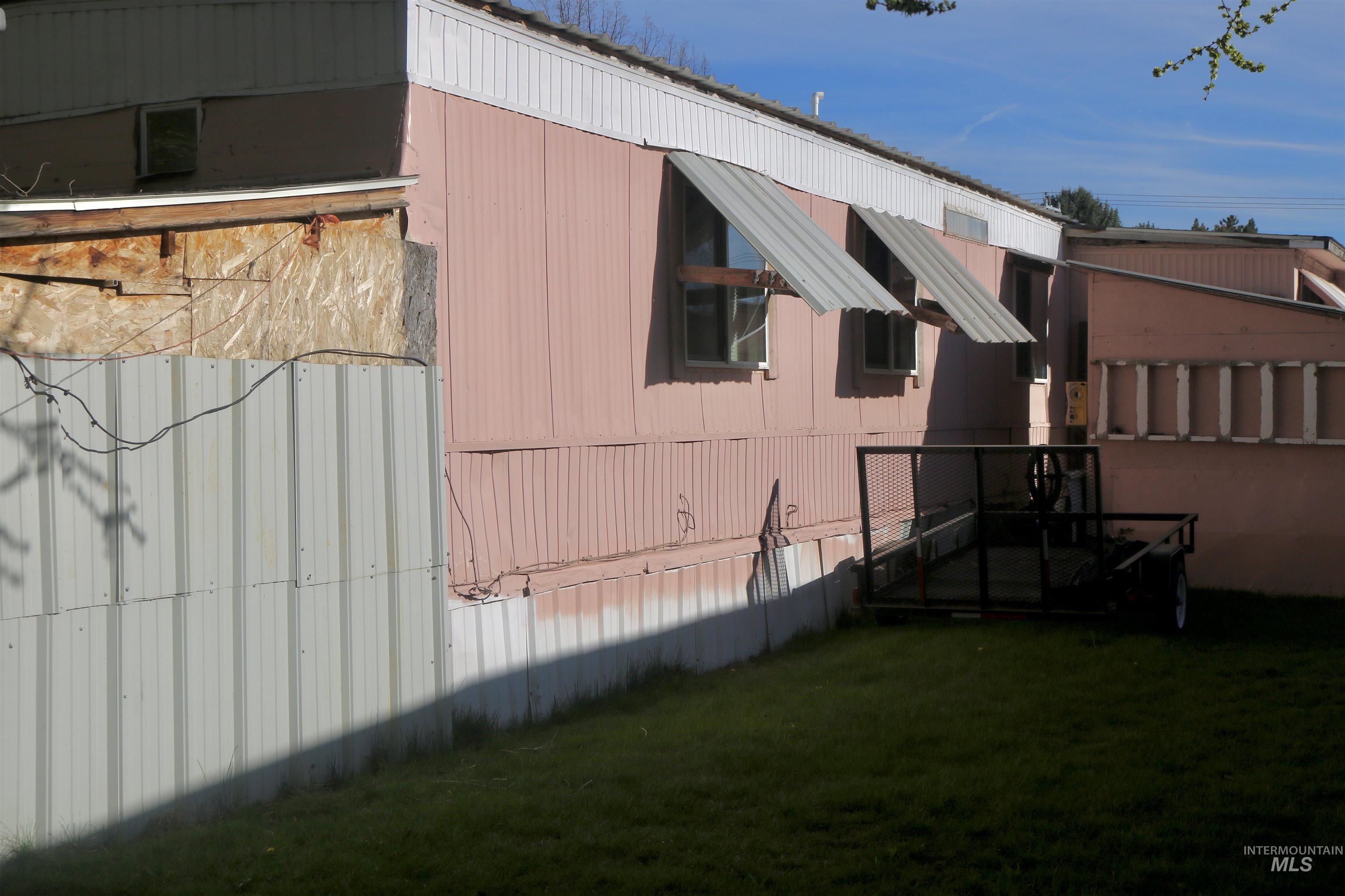 1410 Flamingo Property Photo 3