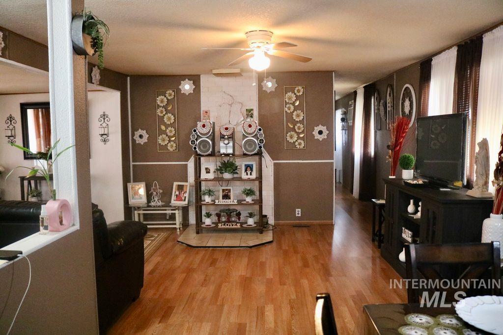 1410 Flamingo Property Photo 7