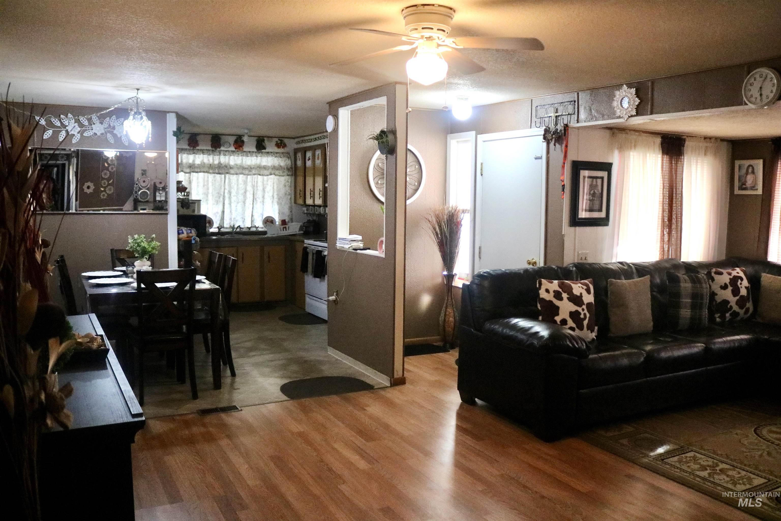 1410 Flamingo Property Photo 9
