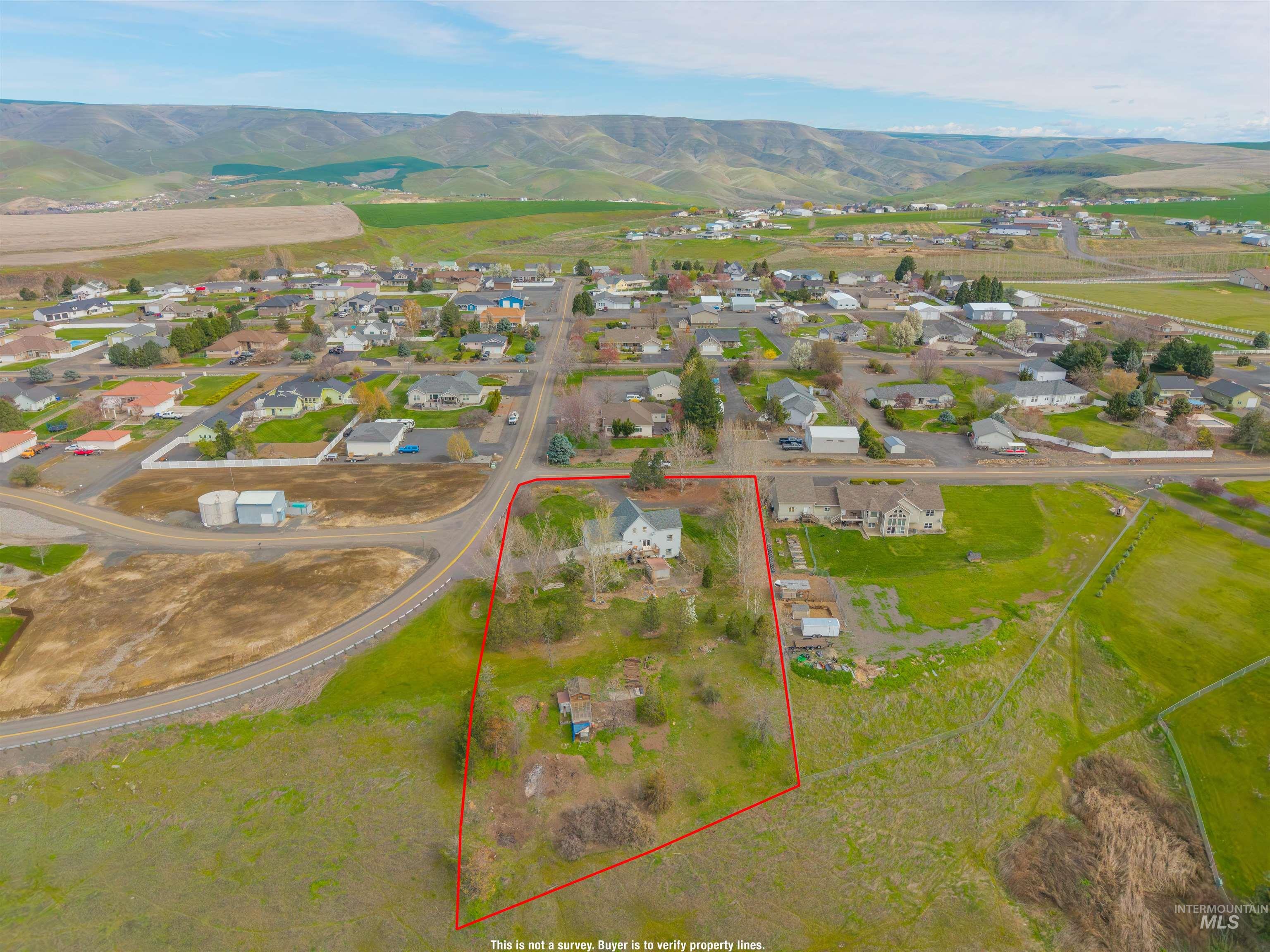 6598 Cougar Ridge Road Property Photo 7